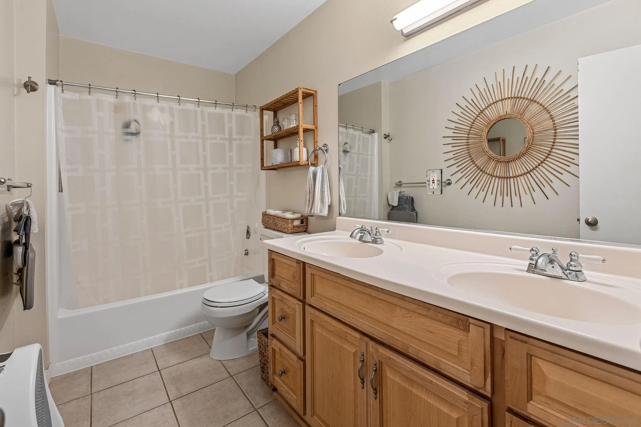 Photo #16: 250034819 Listing: Photo #16