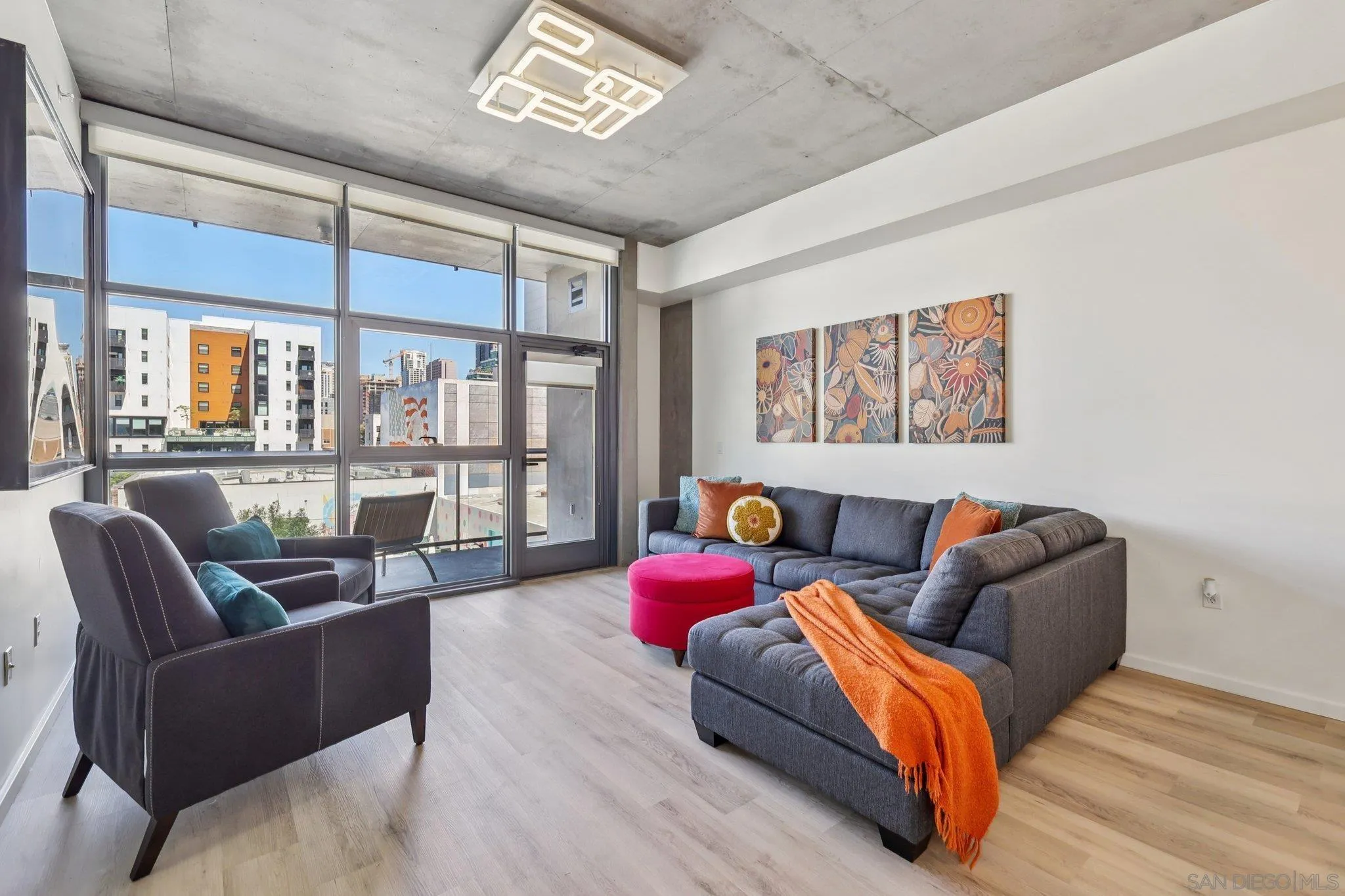 Photo #5: 250034821 Listing 