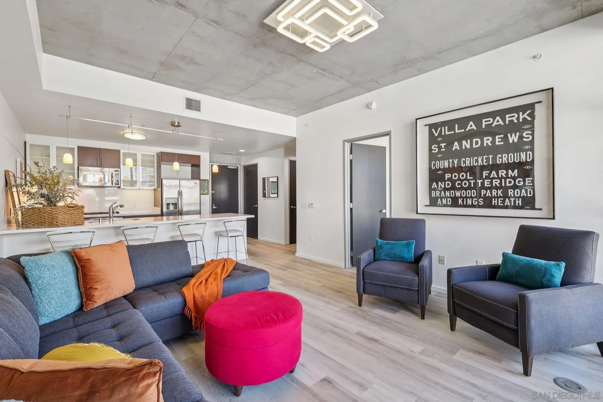 Photo #4: 250034821 Listing 