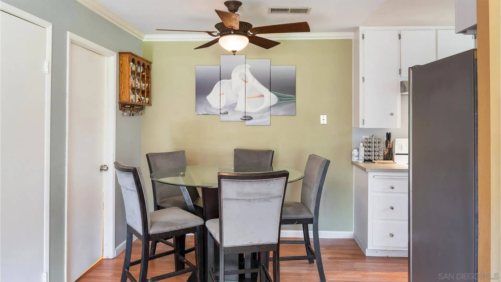 Photo #8: 250034826 Listing: Photo #8