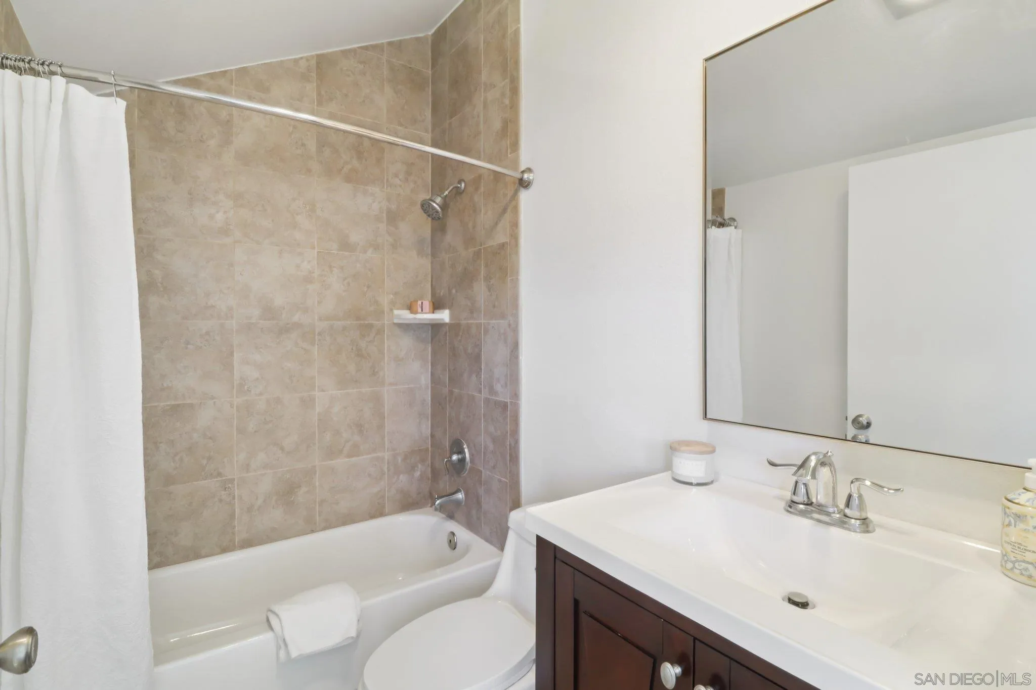 Photo #21: 250034830 Listing: Photo #21