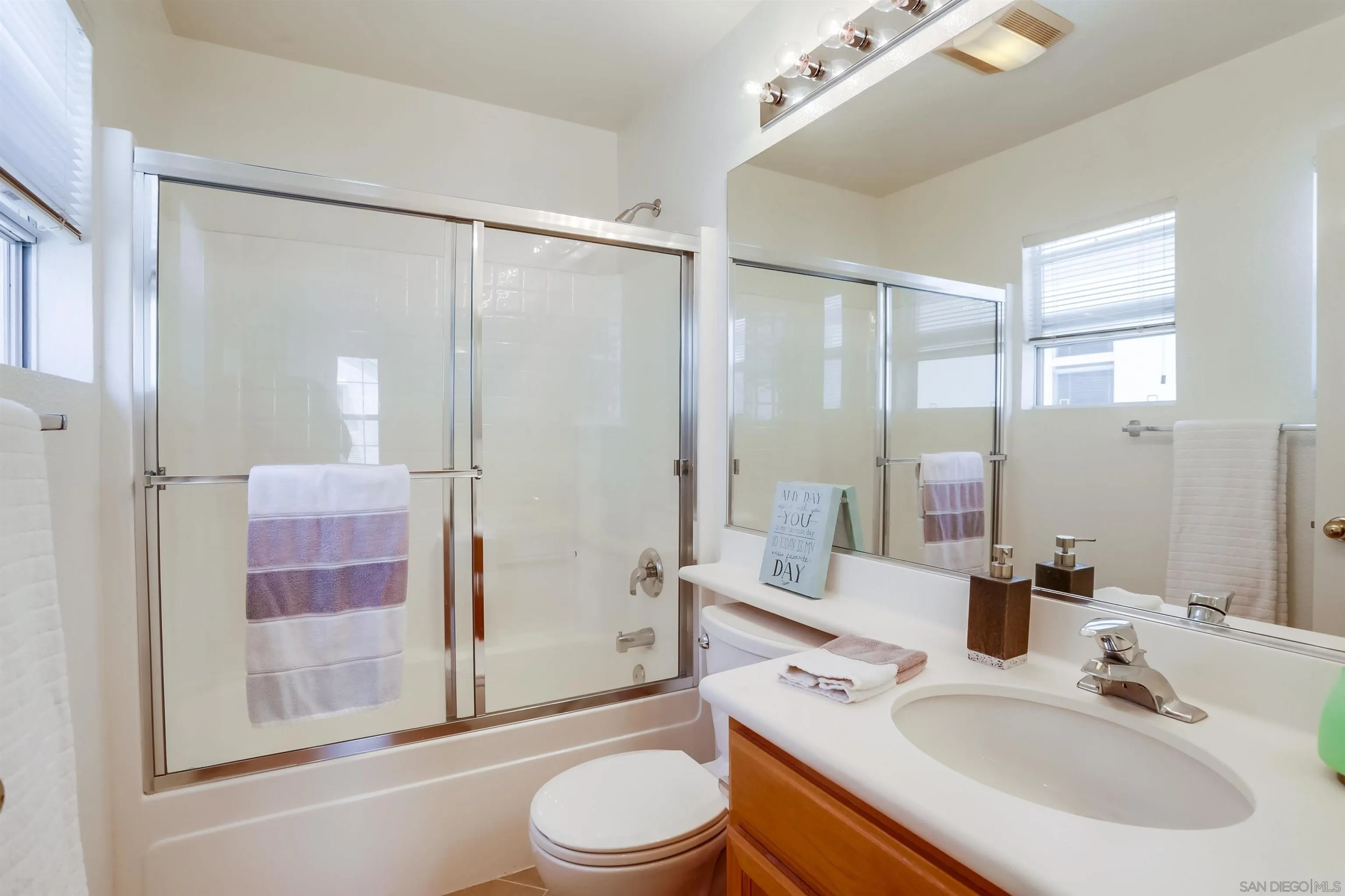 Photo #22: 250034831 Listing: Photo #22