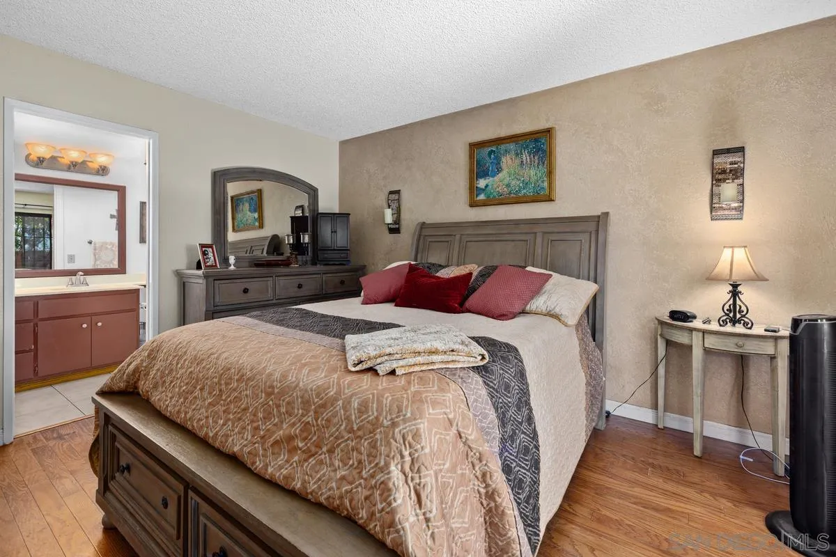 Photo #23: 250034854 Listing: Photo #23