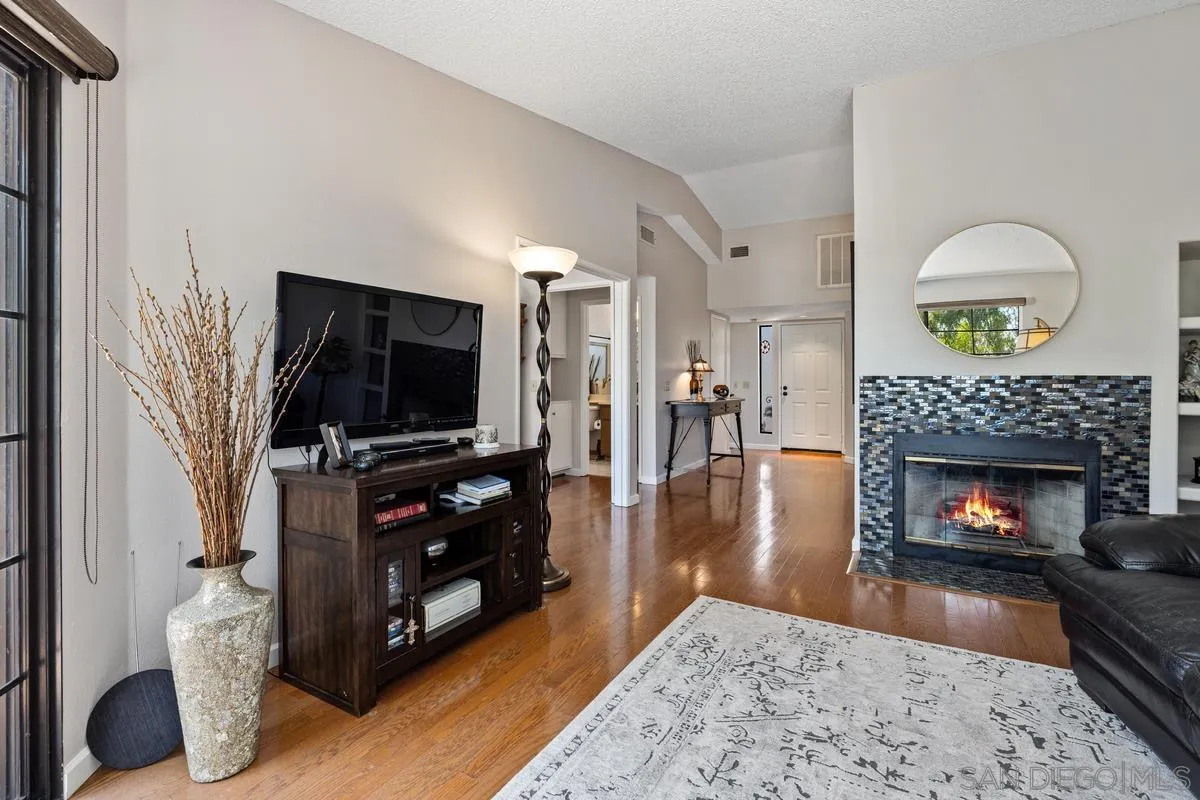 Photo #9: 250034854 Listing: Photo #9