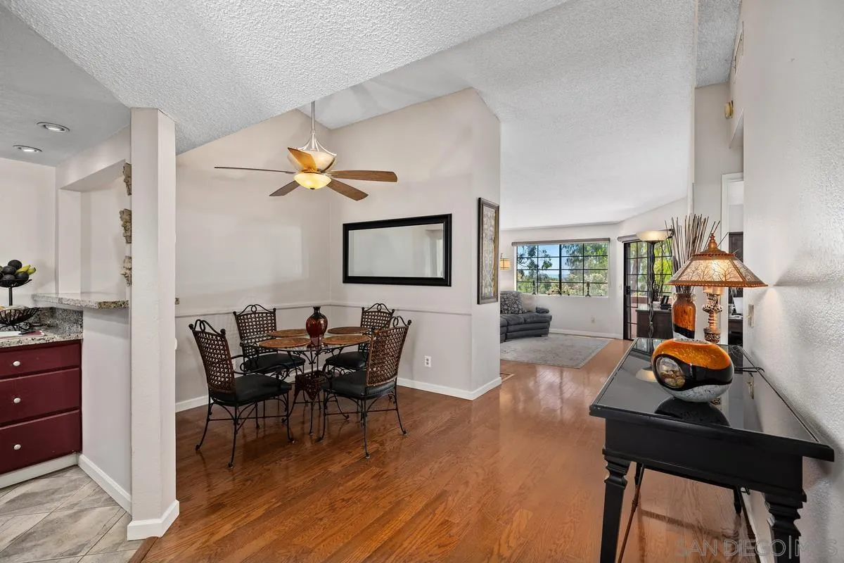 Photo #5: 250034854 Listing 