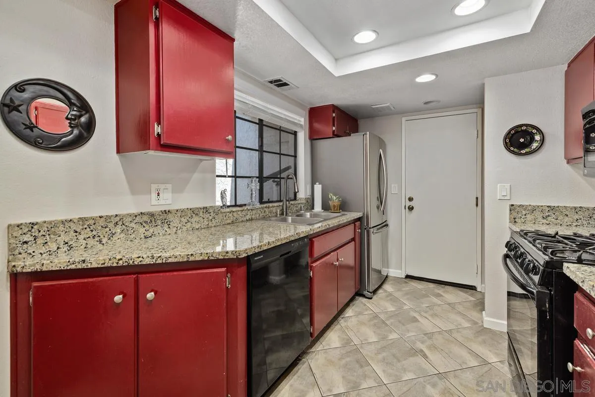 Photo #13: 250034854 Listing: Photo #13
