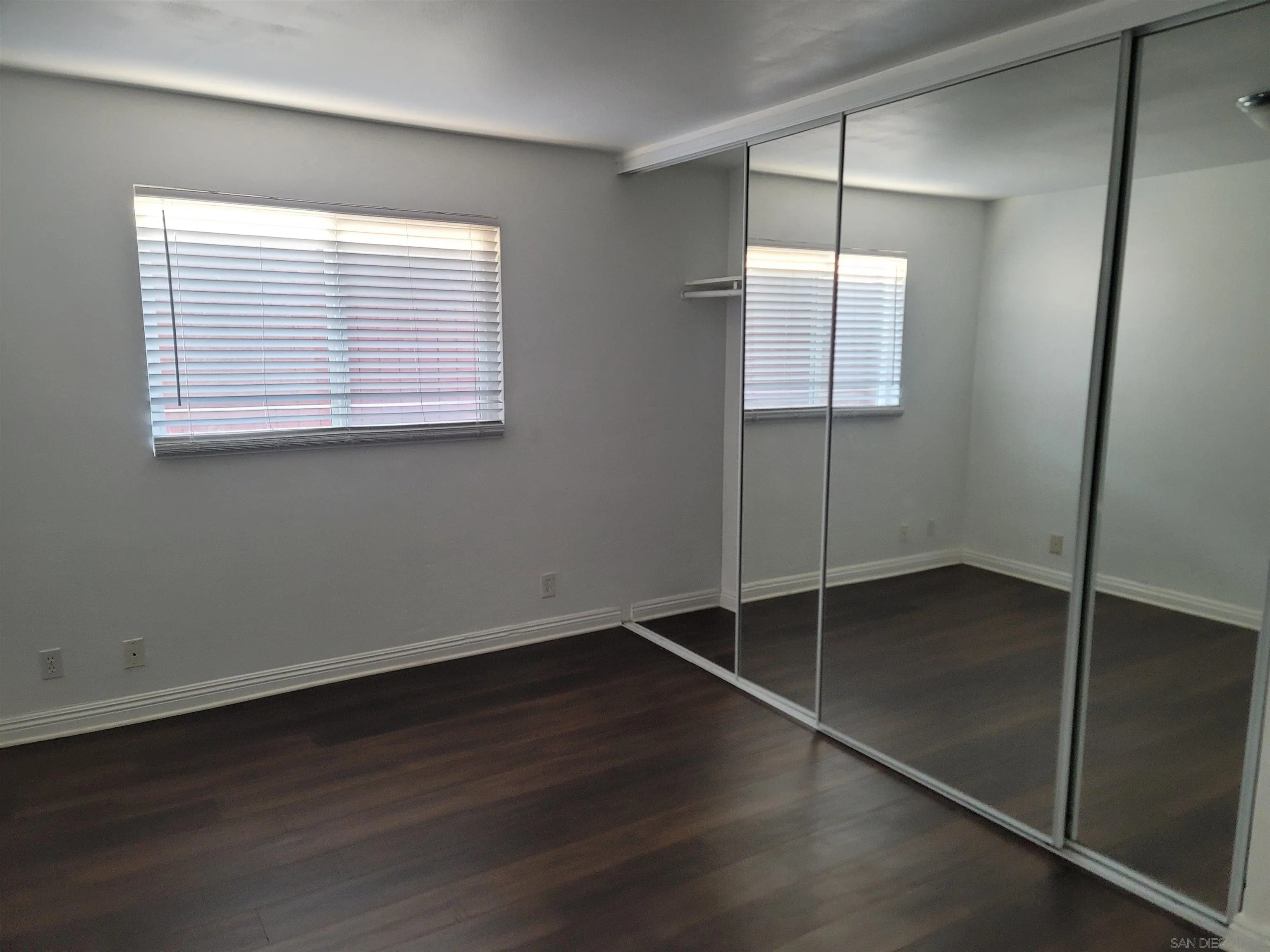 Photo #2: 250034859 Listing 