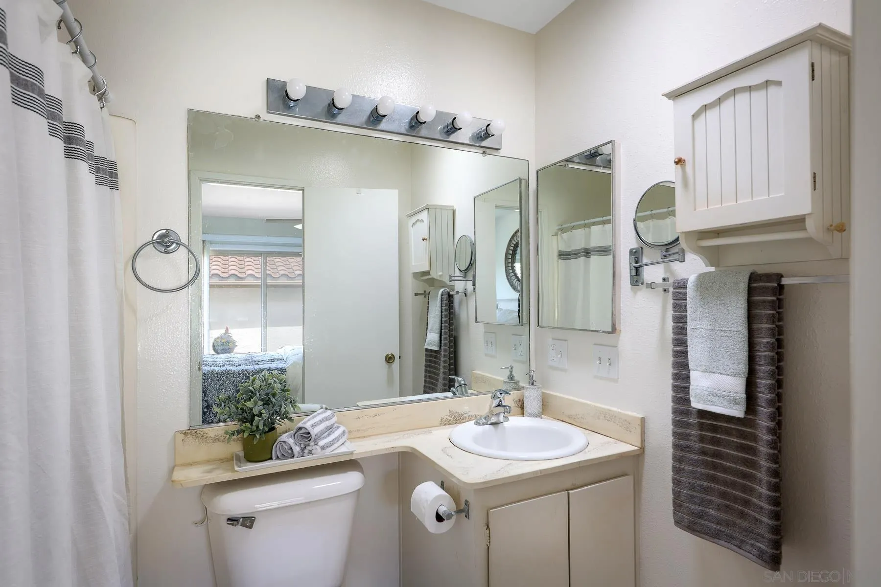 Photo #17: 250034863 Listing: Photo #17