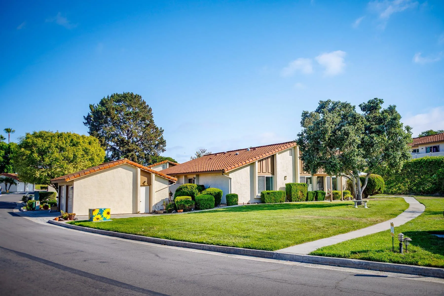 Photo #2: 250034863 Listing 