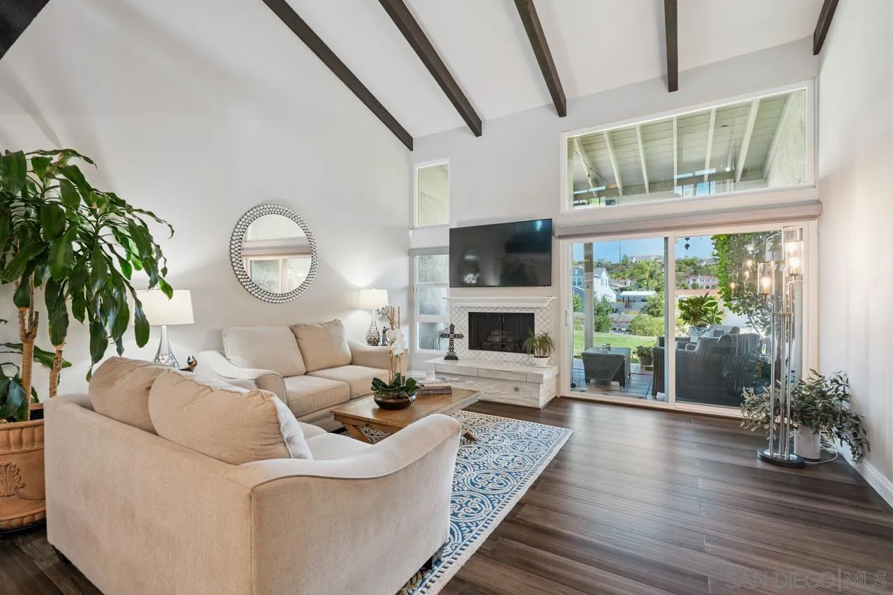 https://cdn.realtyfeed.com/cdn/127/250034864/a434845a0270840a80d462274679b505.webp