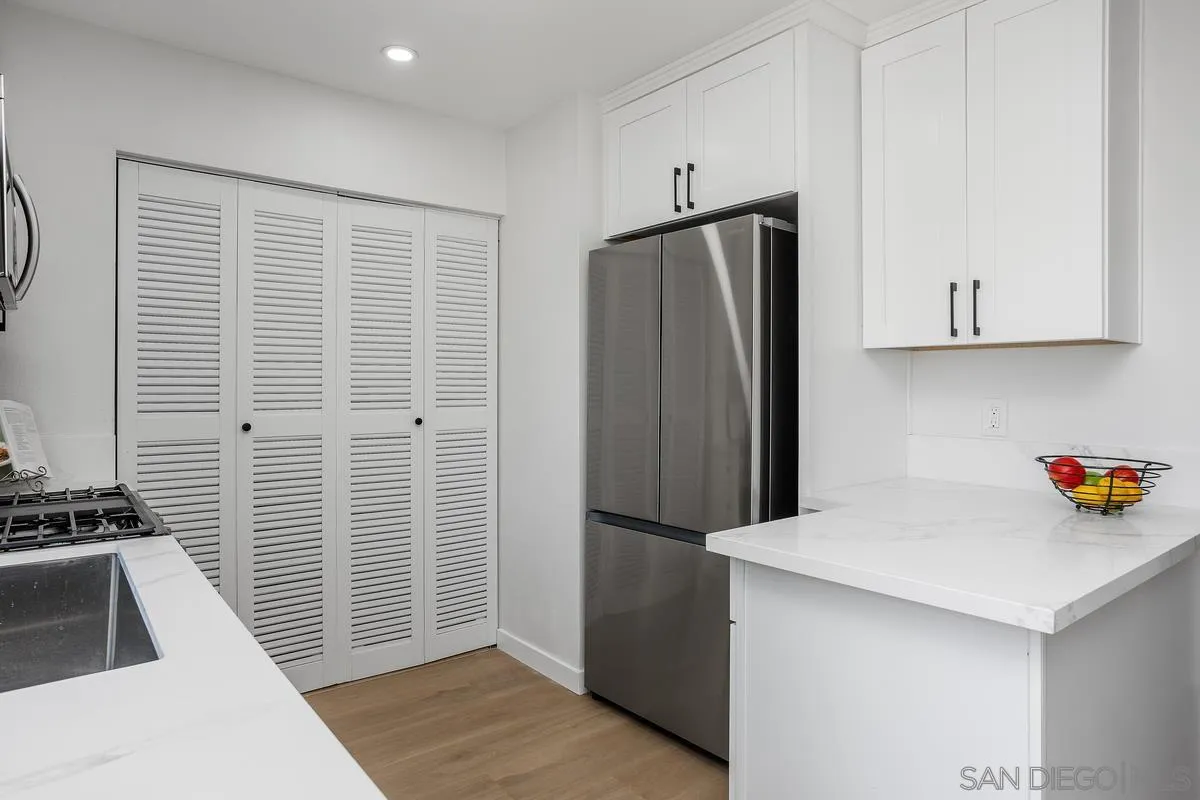 Photo #6: 250034876 Listing 