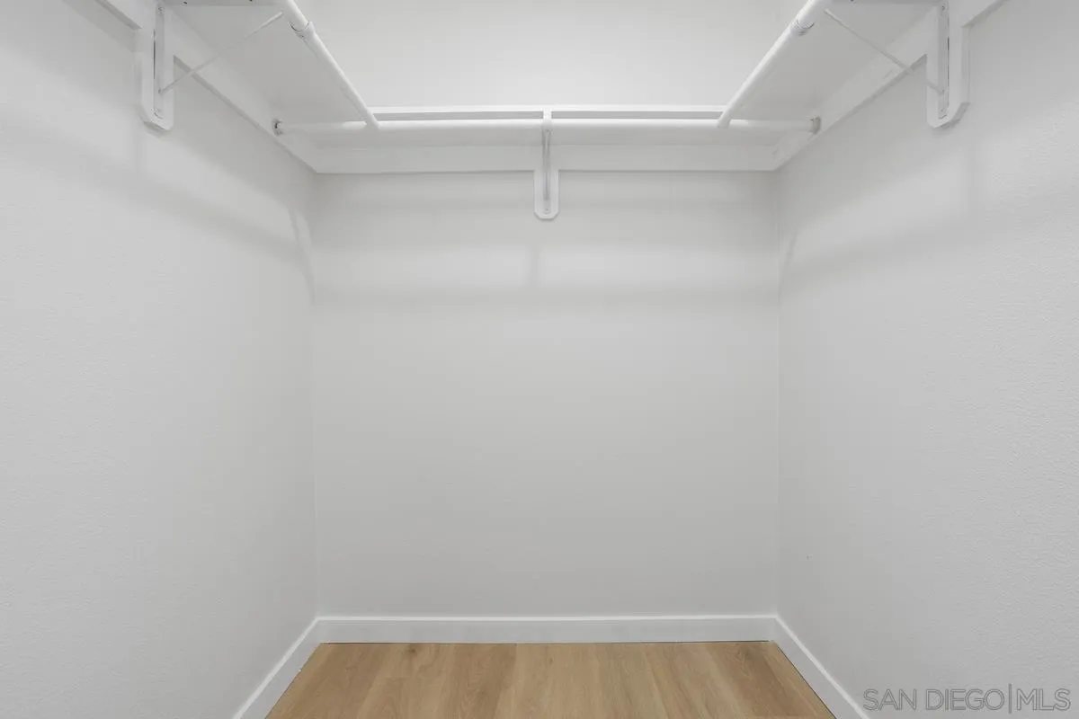 Photo #26: 250034876 Listing: Photo #26