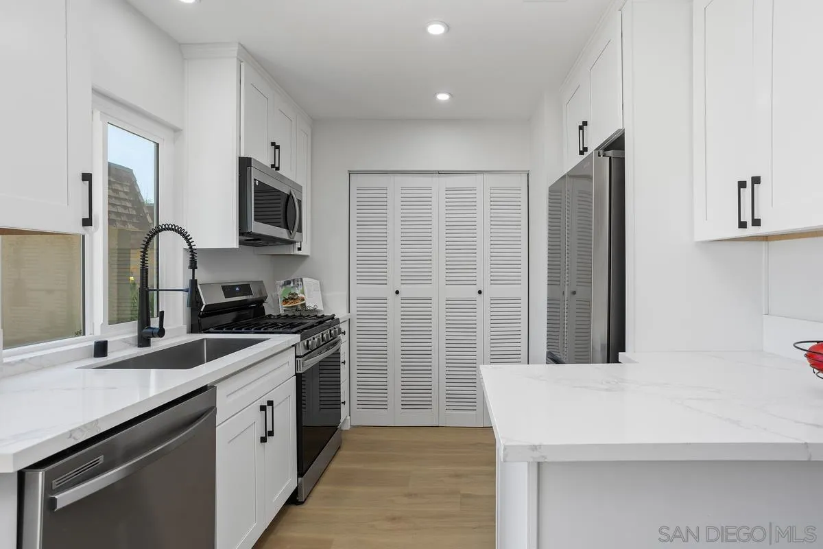 Photo #5: 250034876 Listing 