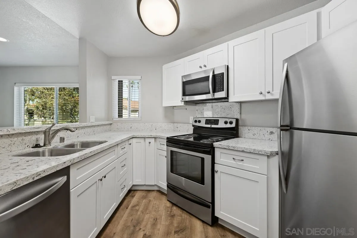 Photo #6: 250034881 Listing 
