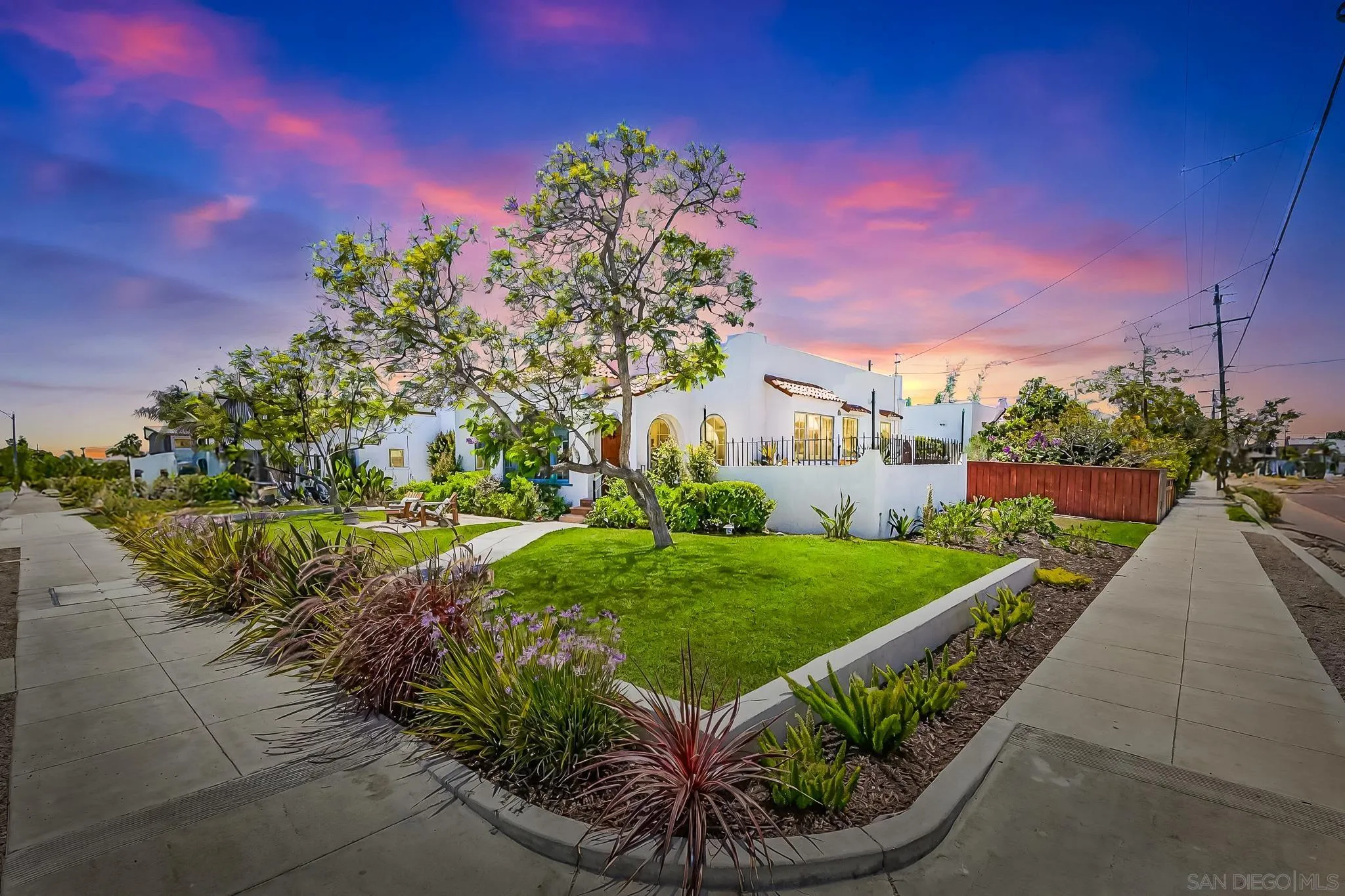 https://cdn.realtyfeed.com/cdn/127/250034882/77db2d8331498c322b0226b2f53234e0.webp