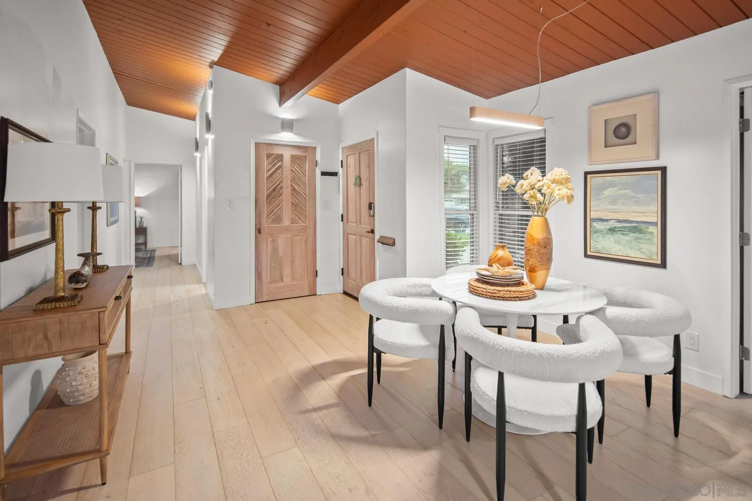 https://cdn.realtyfeed.com/cdn/127/250034886/1b3e64c270cda2d459ffd611f930eb6a.webp