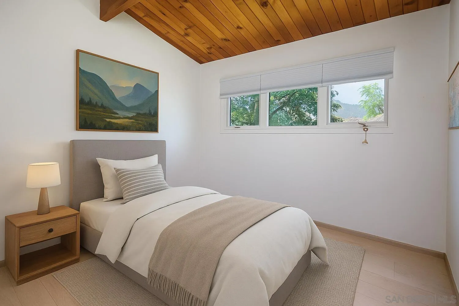 https://cdn.realtyfeed.com/cdn/127/250034886/43a7d449452d45ec0979b28a60d38bbb.webp