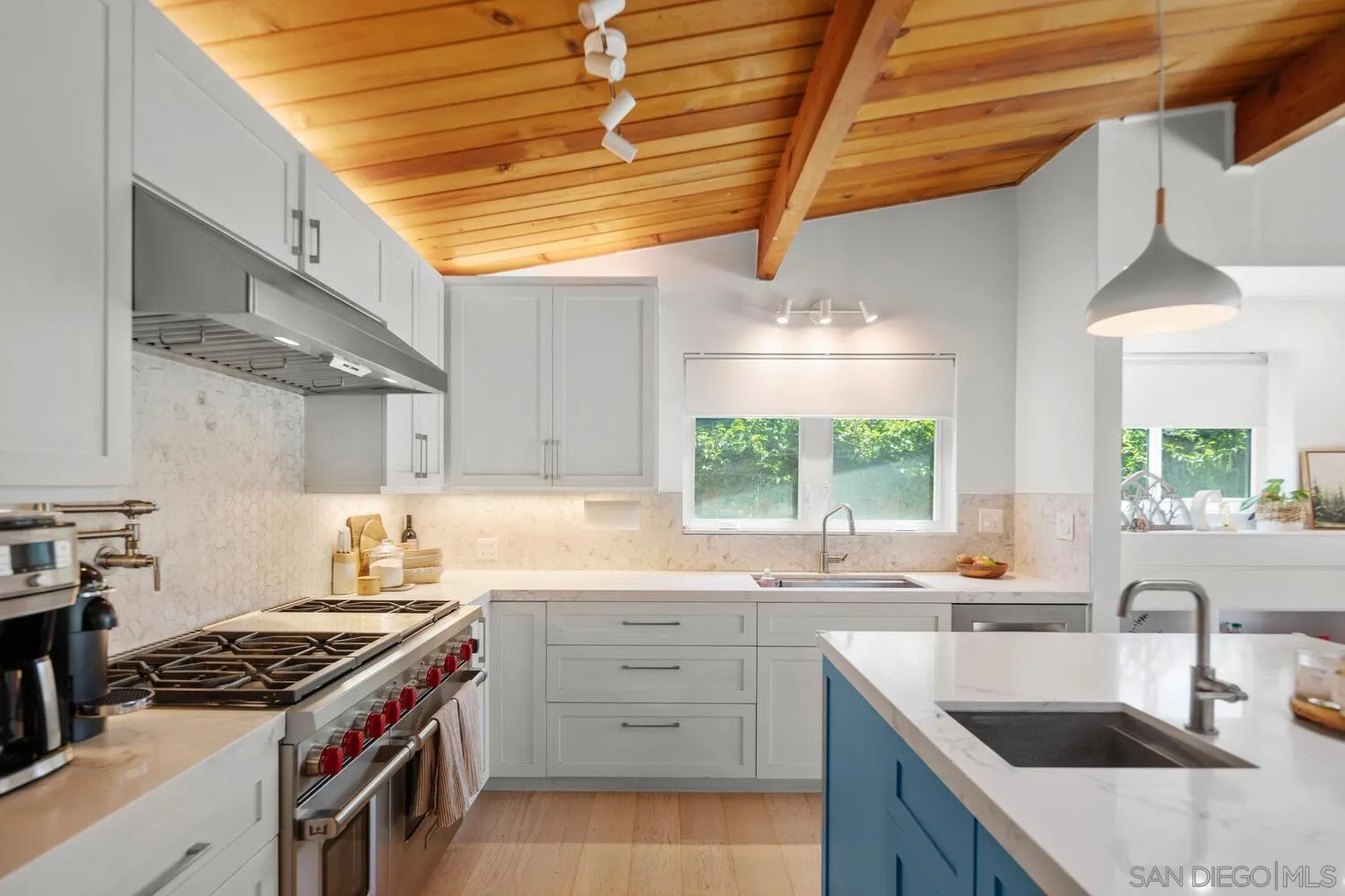 https://cdn.realtyfeed.com/cdn/127/250034886/8026944779d8ef6c0e6e69ee5e4120db.webp