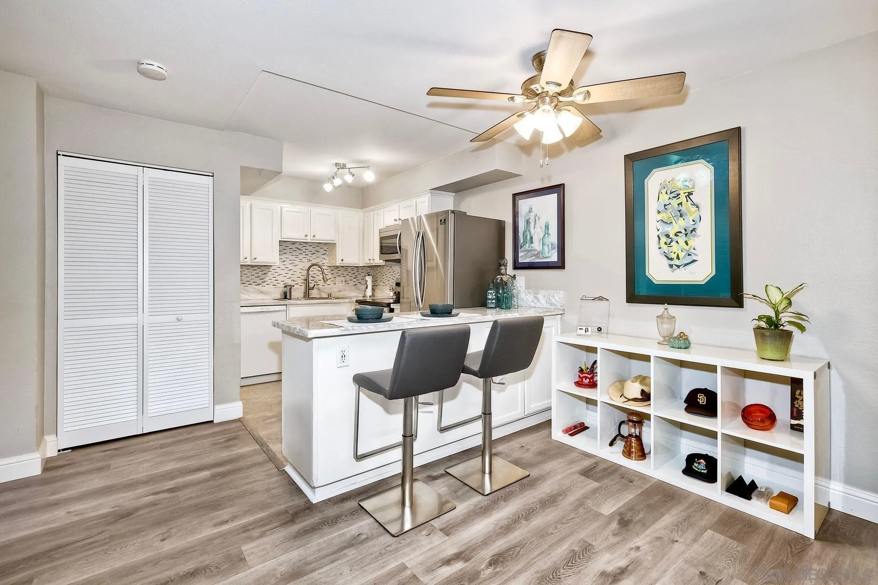Photo #2: 250034888 Listing 