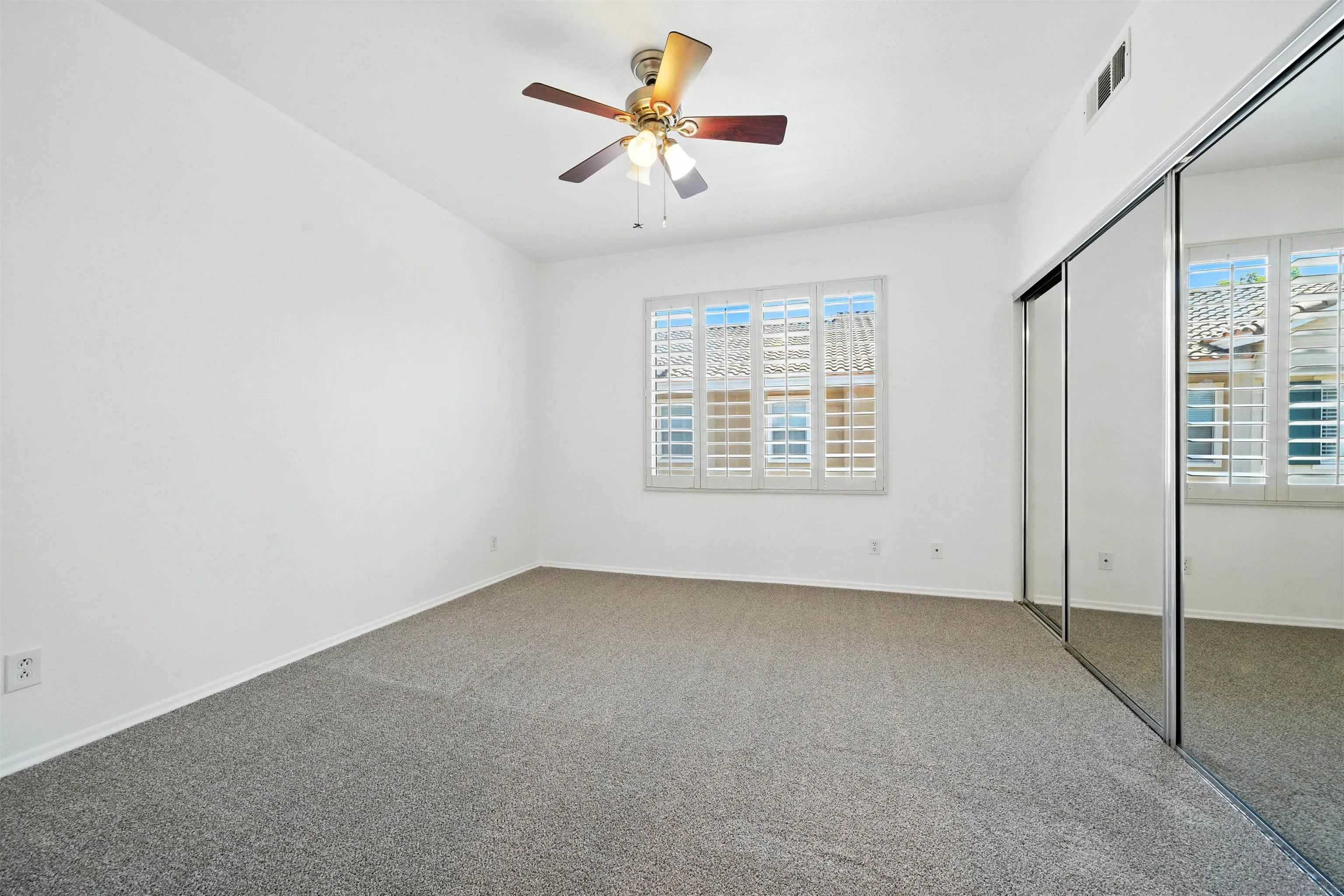 Photo #18: 250034889 Listing: Photo #18