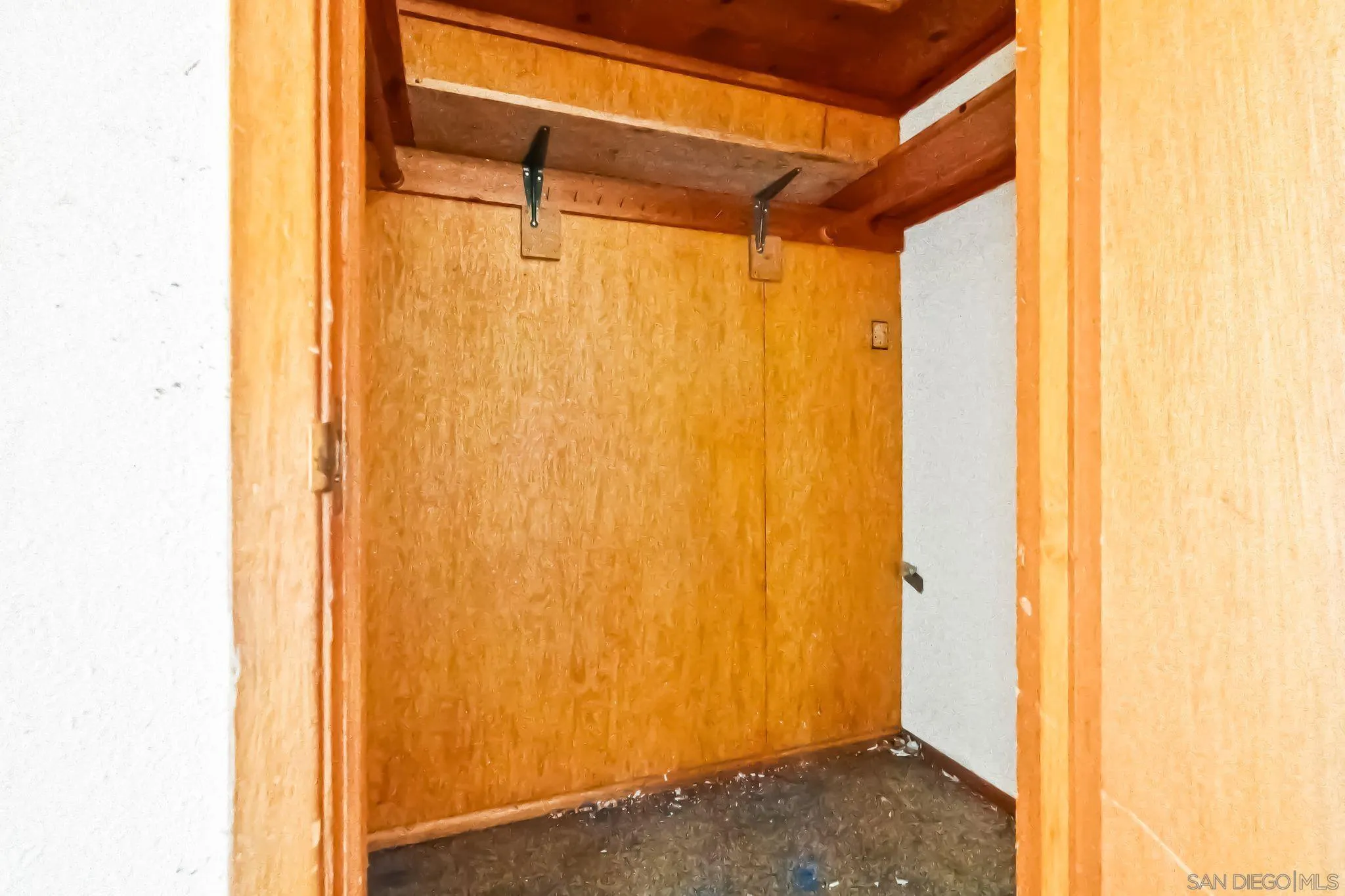 https://cdn.realtyfeed.com/cdn/127/250034899/0c1bb2ca62c96115a629e8e8cceb9e15.webp