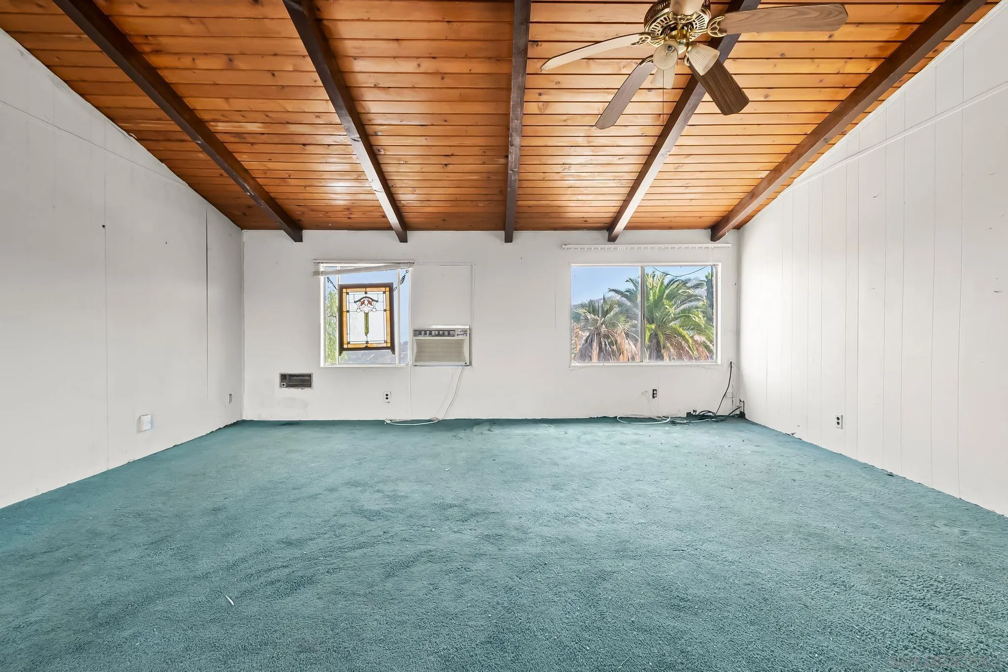 https://cdn.realtyfeed.com/cdn/127/250034899/24425a24757648e647cd746776d0ff7b.webp