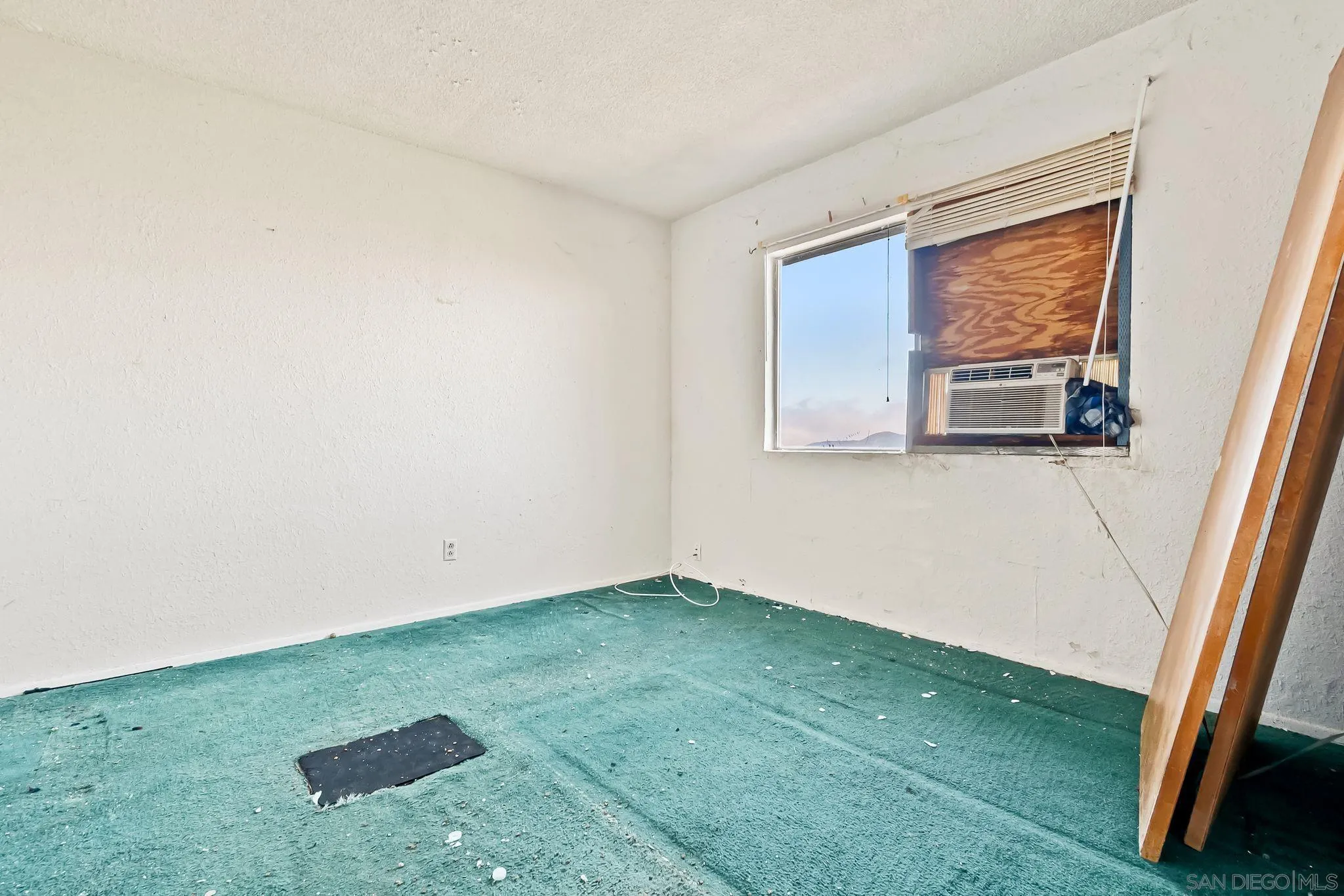 https://cdn.realtyfeed.com/cdn/127/250034899/9386ab96bbf2054b5efdc2e3848b2a2d.webp