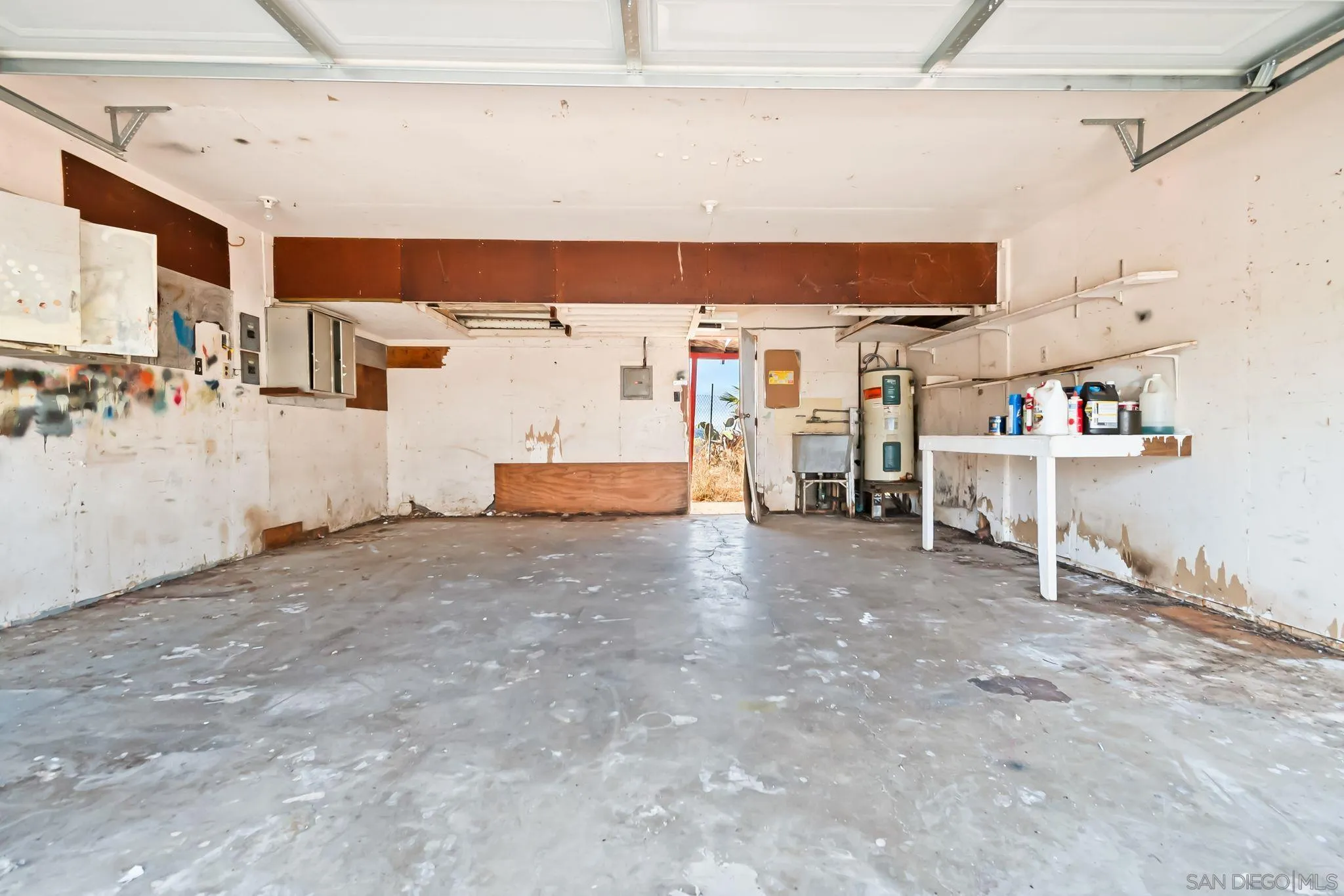 https://cdn.realtyfeed.com/cdn/127/250034899/939d3d1709ff9eb4e0acef9666988858.webp