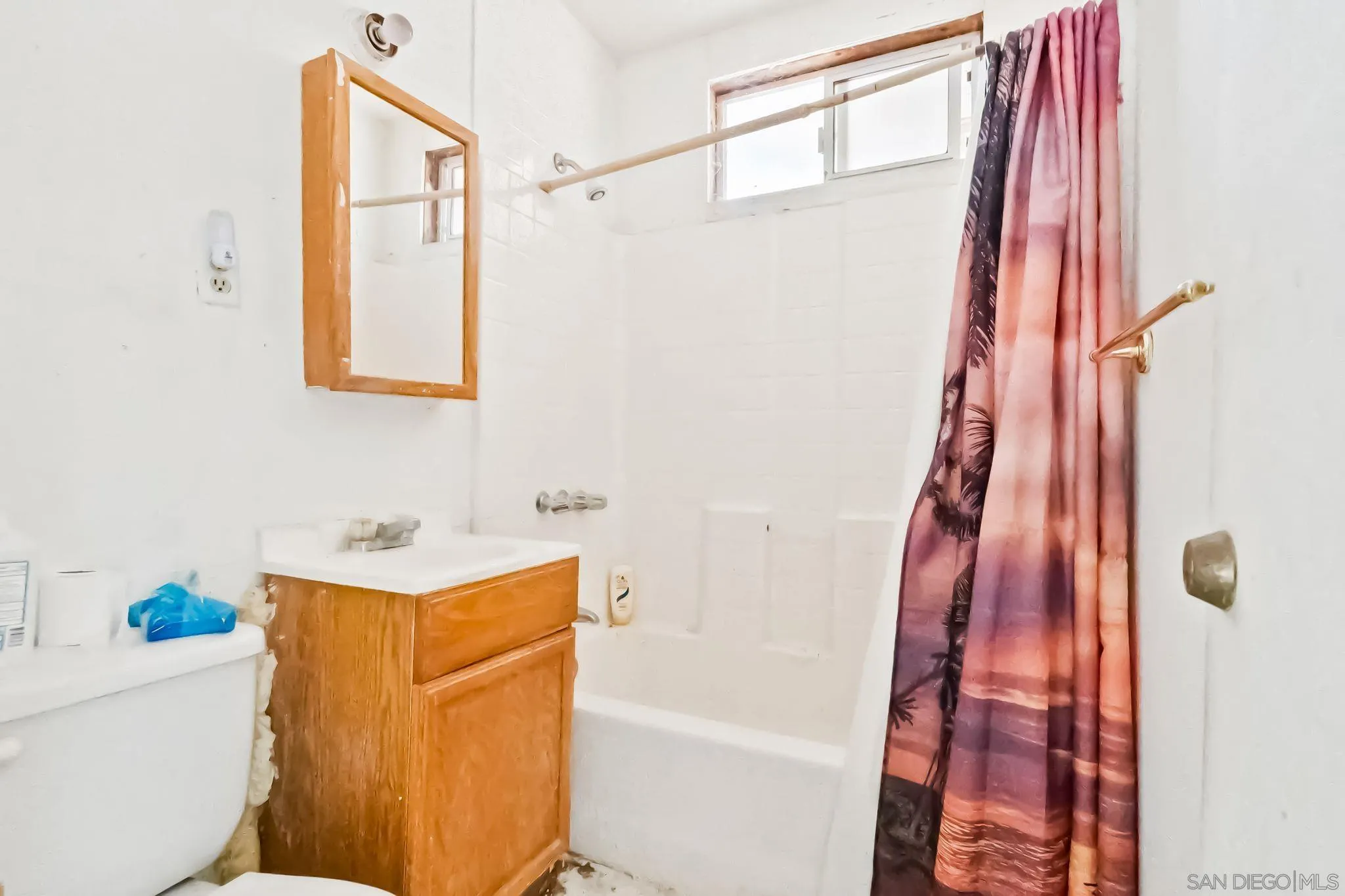 https://cdn.realtyfeed.com/cdn/127/250034899/aebd72e43b678588af8ee5f08fea7b8b.webp
