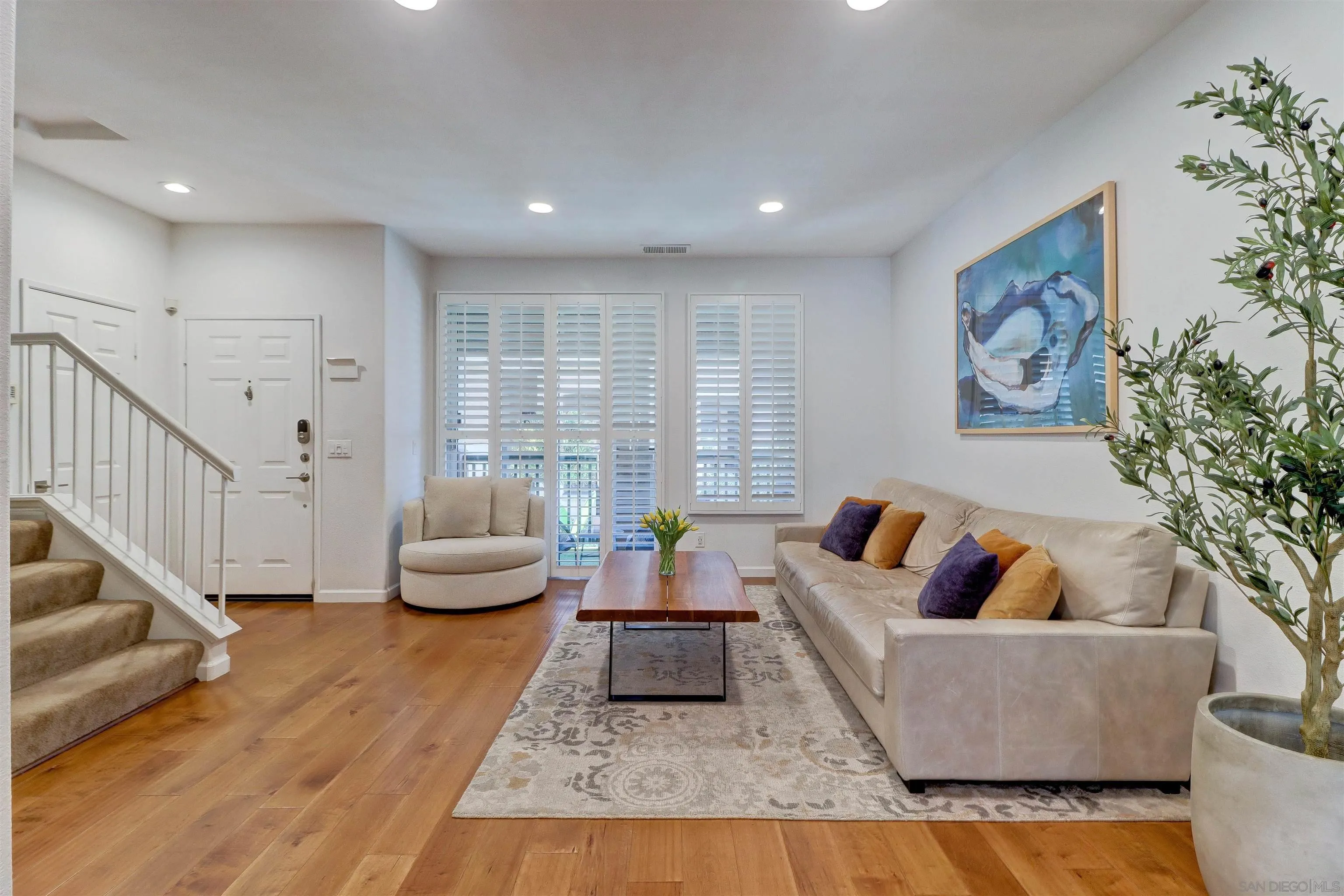 Photo #3: 250034901 Listing 