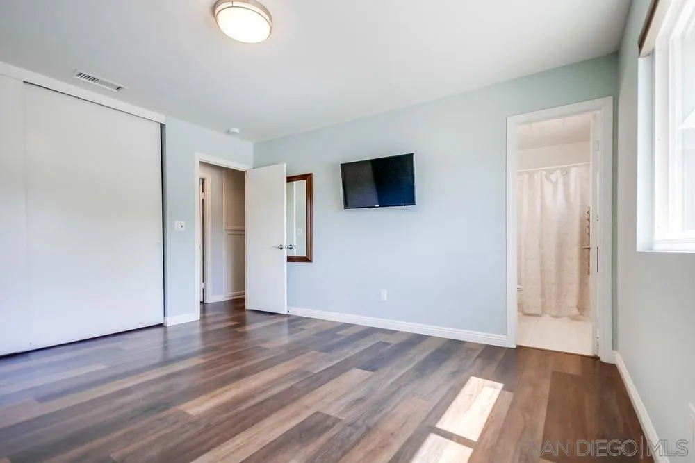 https://cdn.realtyfeed.com/cdn/127/250034905/3c3e7d476a8860868d2b232f75ac9bad.webp