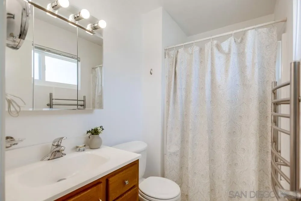 https://cdn.realtyfeed.com/cdn/127/250034905/806d90da087e1c76aa8e5595484e6e50.webp