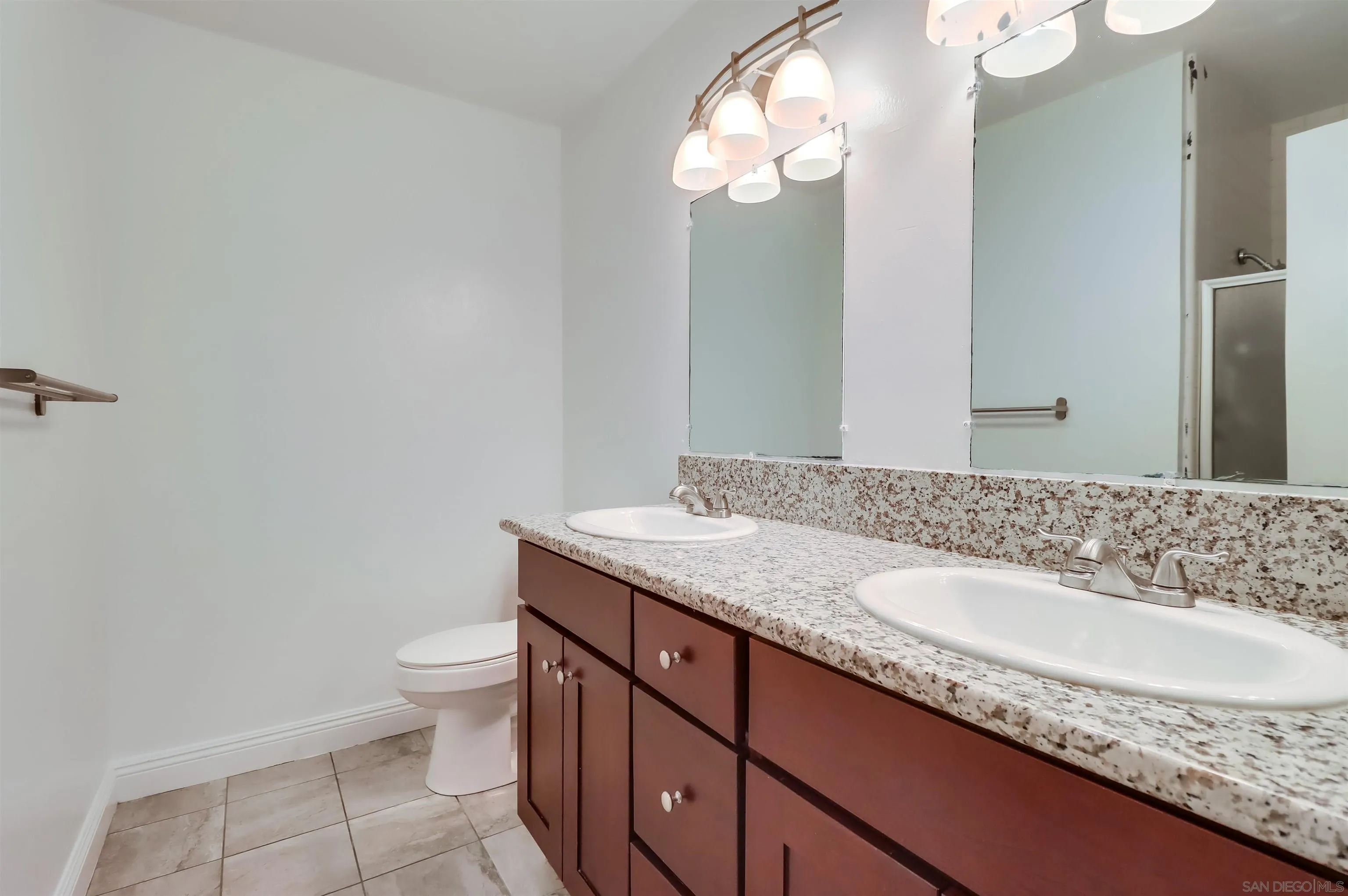 Photo #20: 250034916 Listing: Photo #20