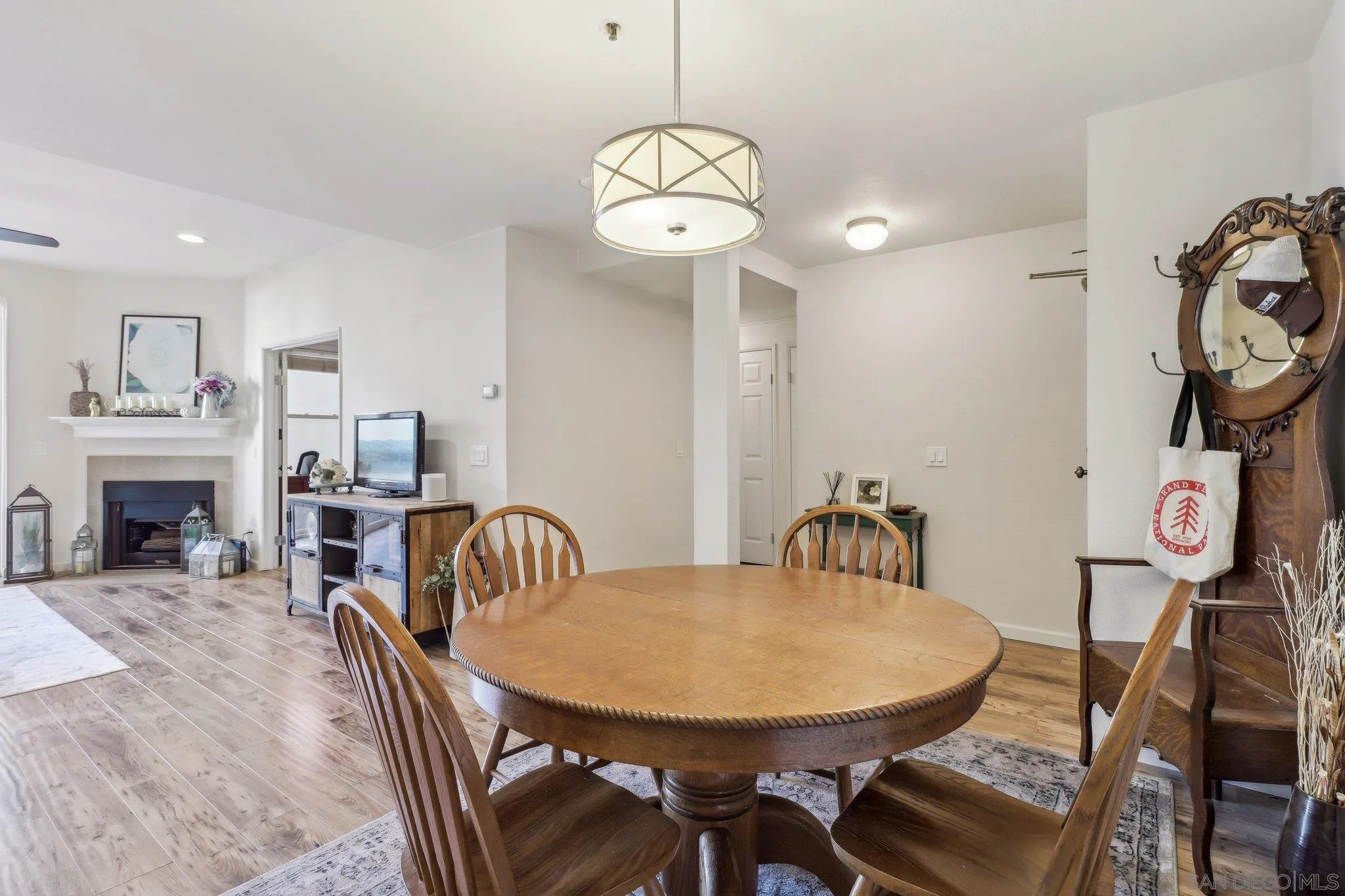 Photo #9: 250034917 Listing: Photo #9