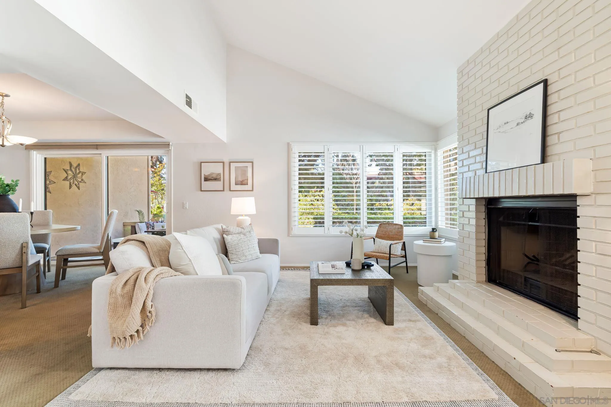 Photo #6: 250034920 Listing 