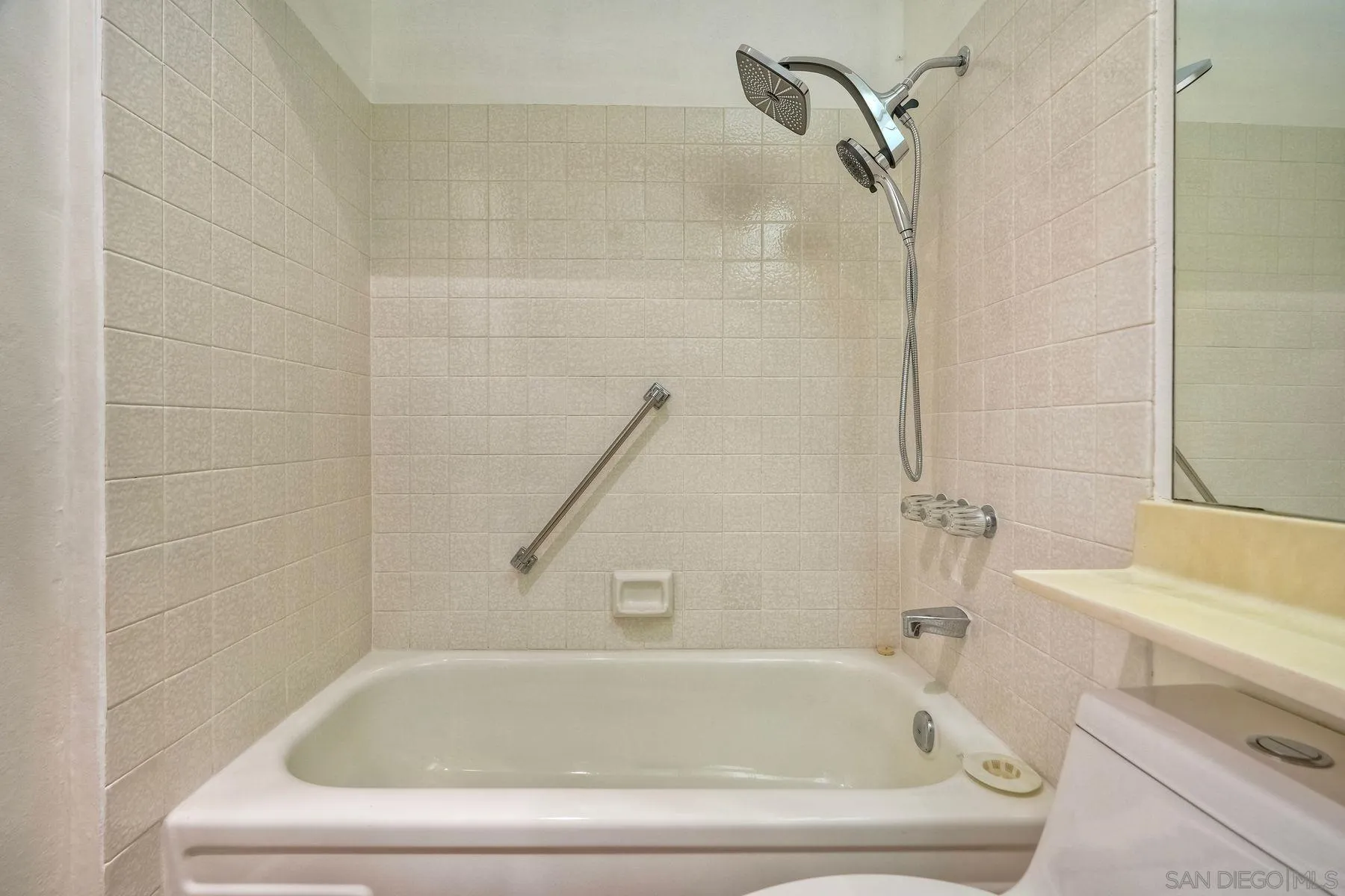 Photo #20: 250034924 Listing: Photo #20