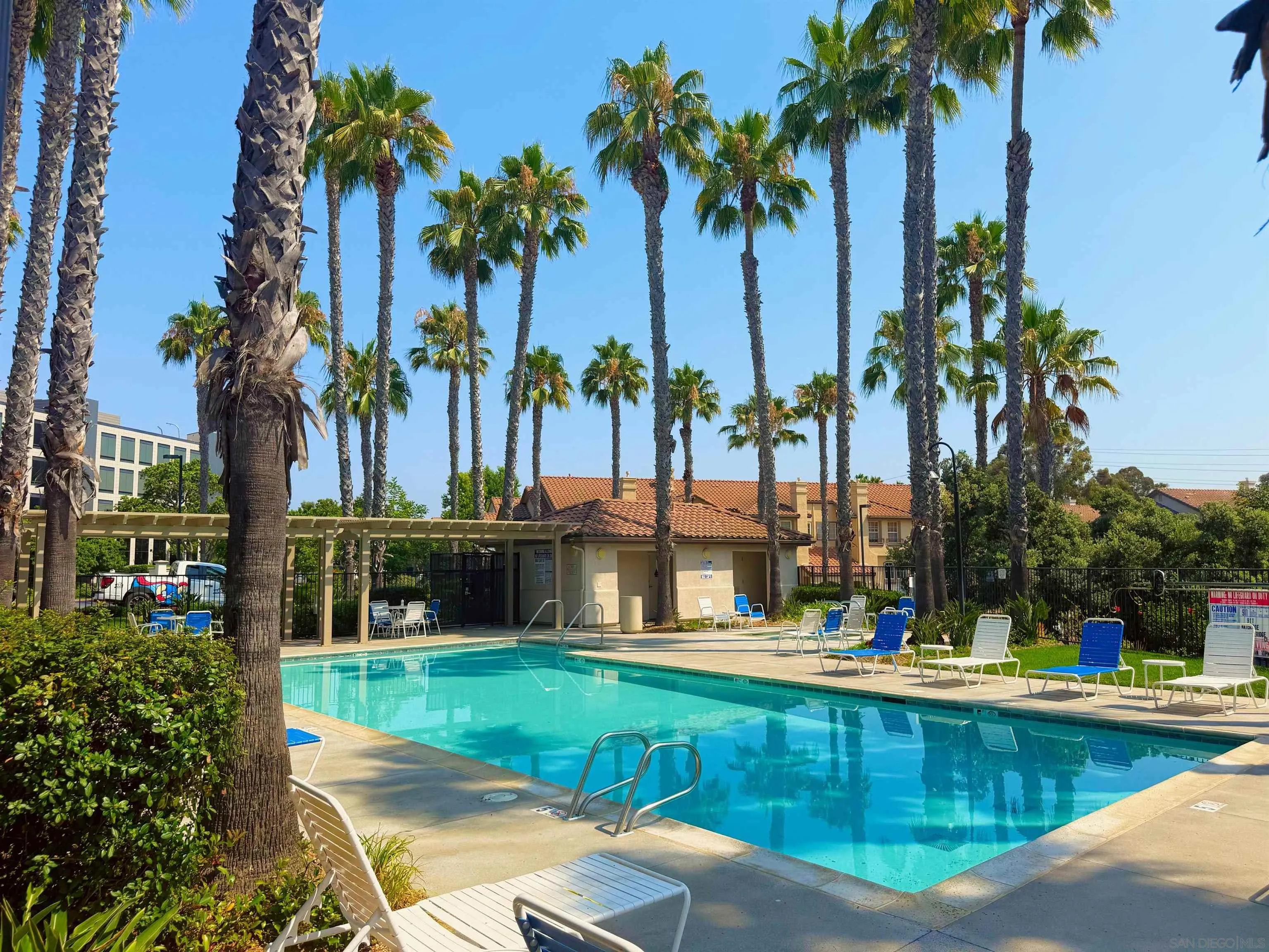 https://cdn.realtyfeed.com/cdn/127/250034925/64546cc25fa2594436d0fd71e8be9b5b.webp