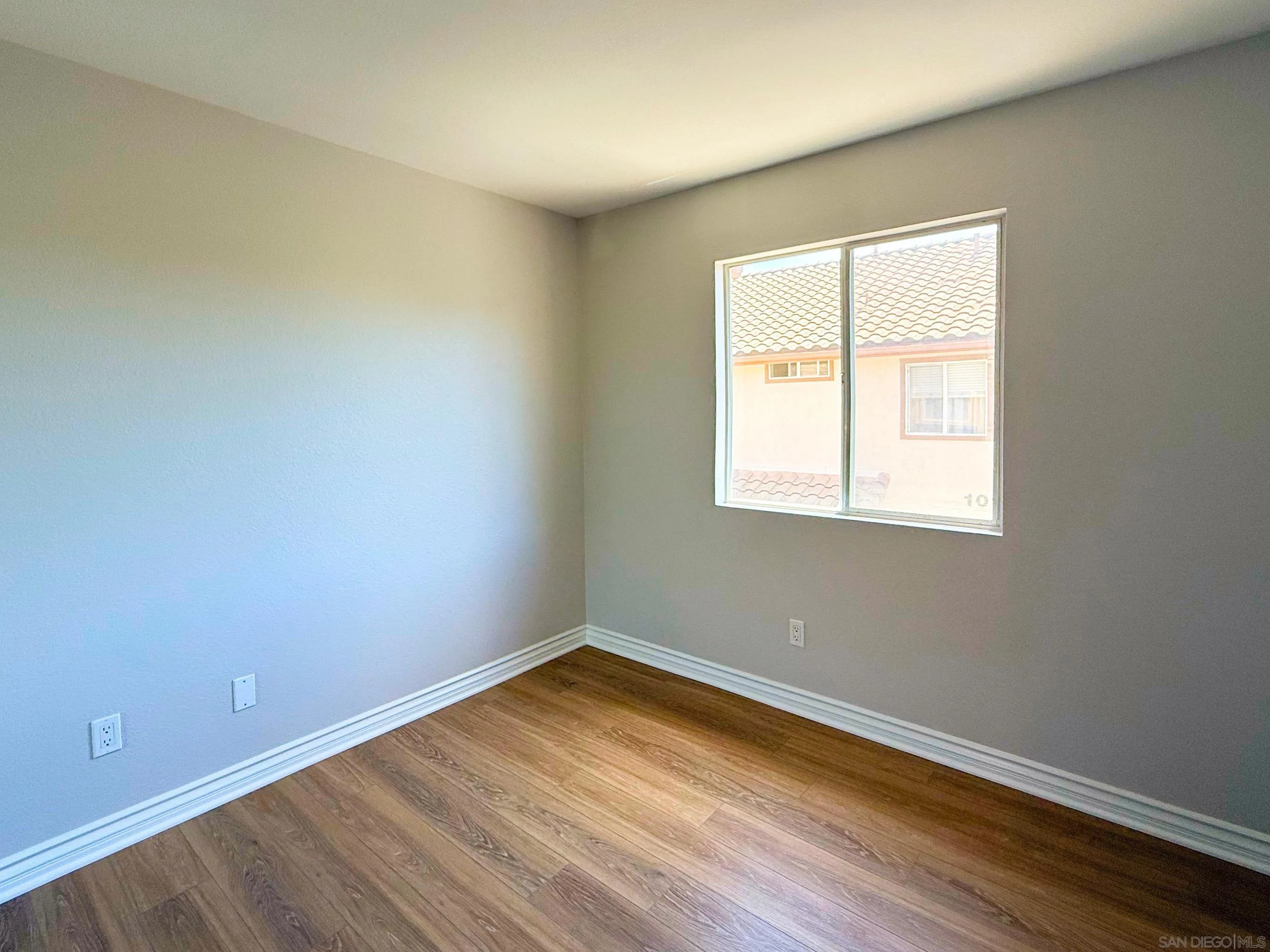 https://cdn.realtyfeed.com/cdn/127/250034925/8793dfb0cc3bc0dc8039a7c6936fdad9.webp