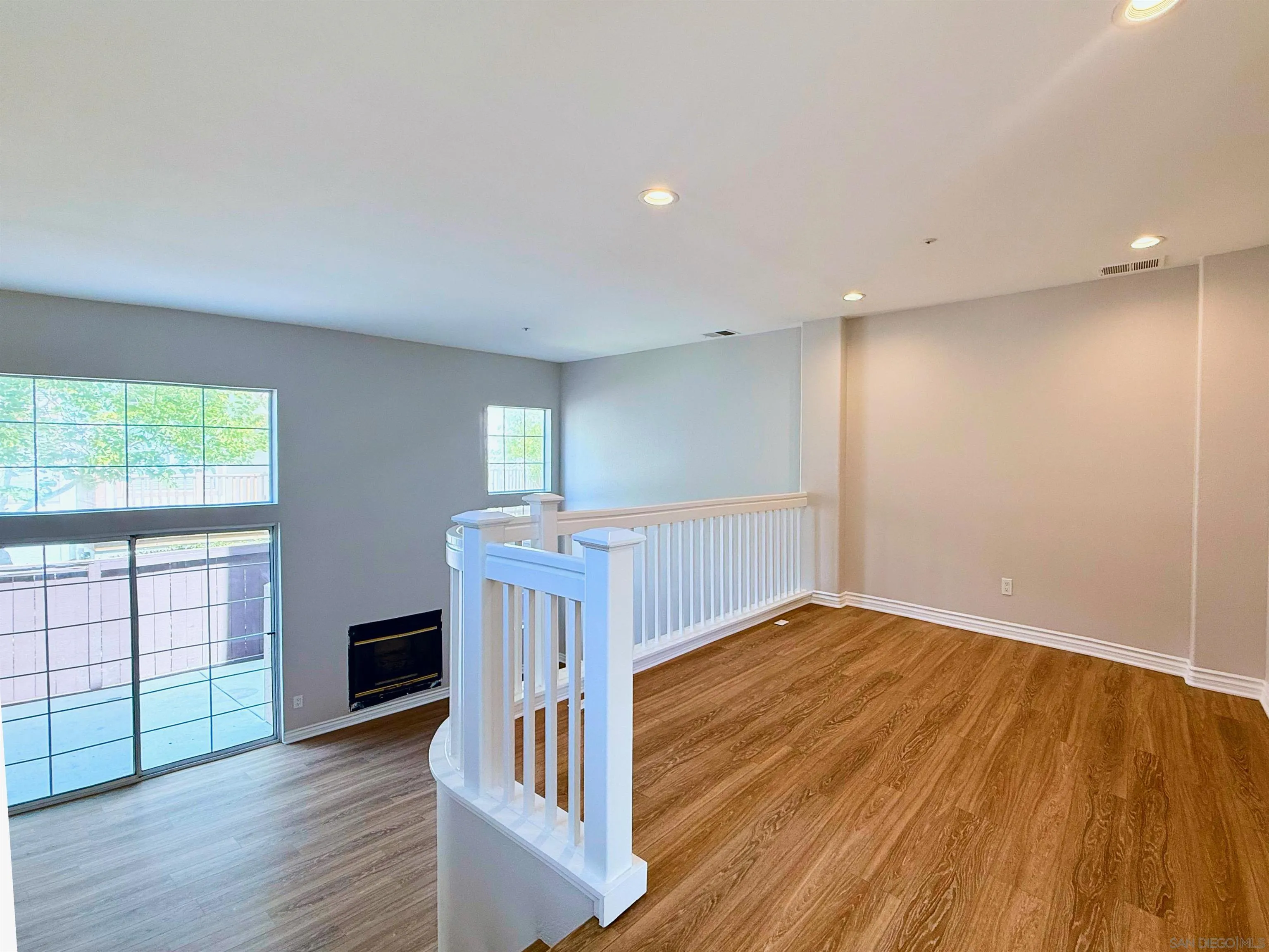 https://cdn.realtyfeed.com/cdn/127/250034925/8b7e9fecad6fd0dace6461f7f4367b6a.webp