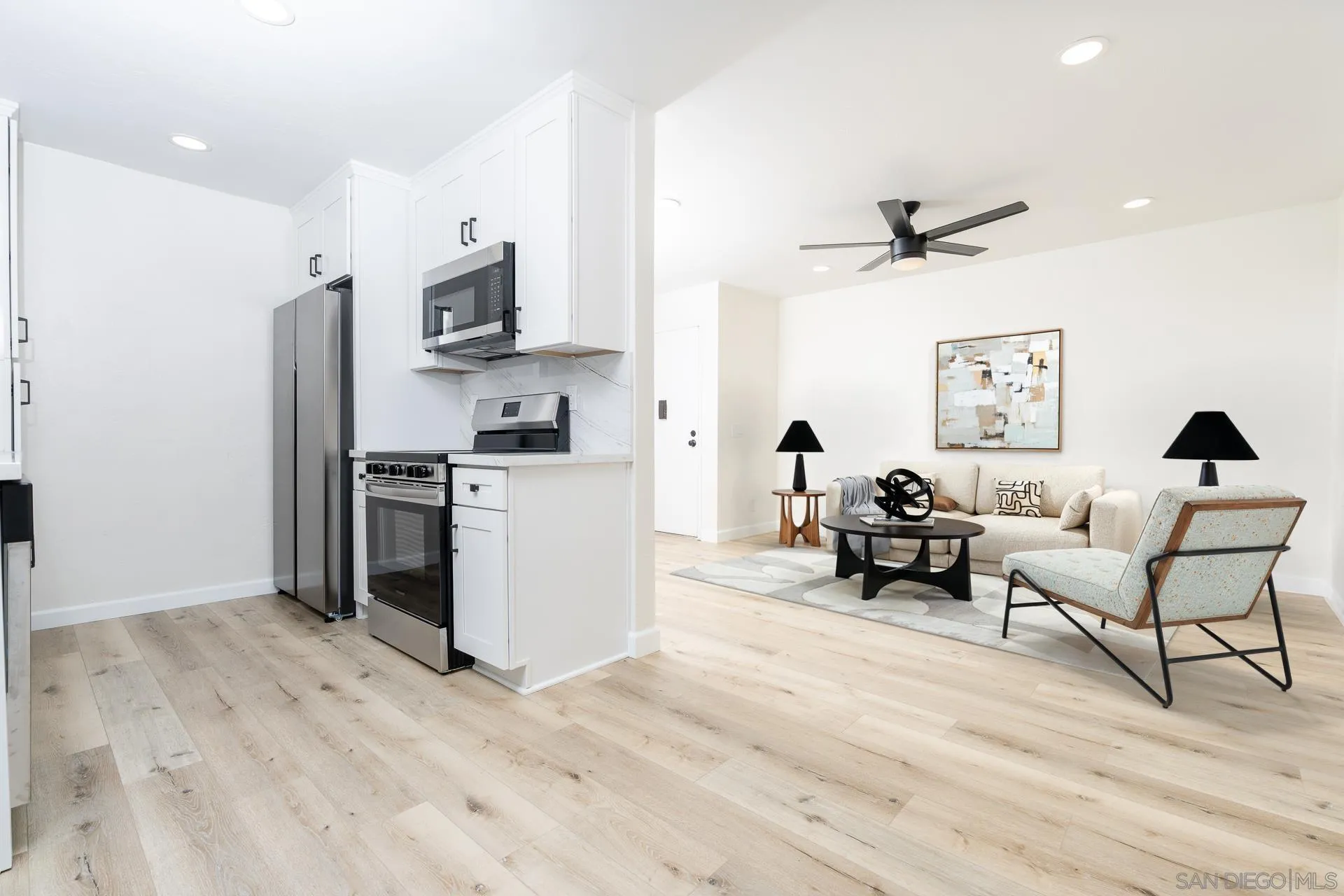 Photo #5: 250034926 Listing 