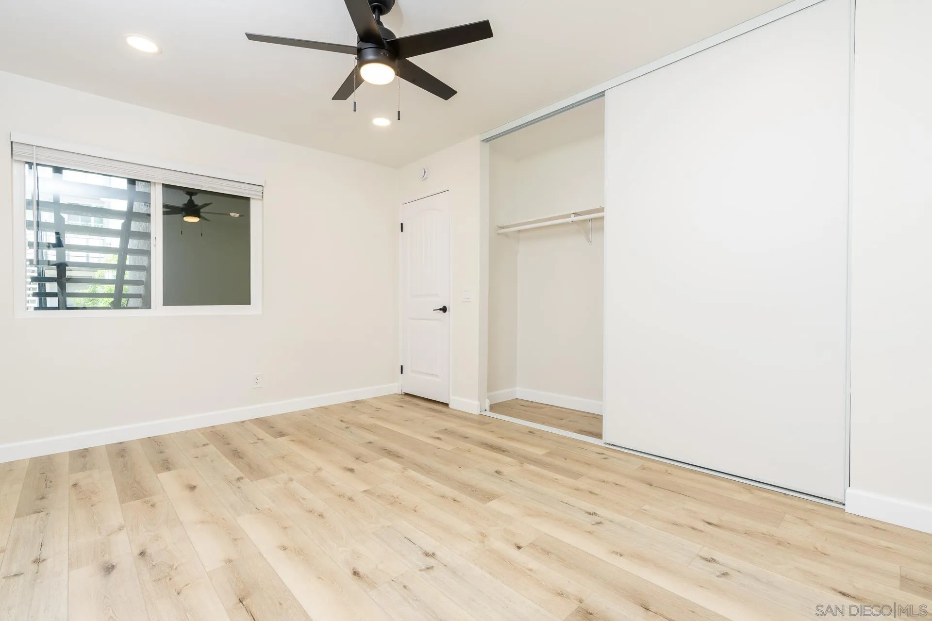 Photo #15: 250034926 Listing: Photo #15