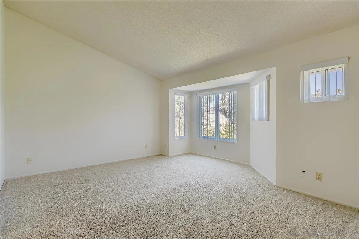 https://cdn.realtyfeed.com/cdn/127/250034930/d085e76d20b65c3a200175322cc71688.webp