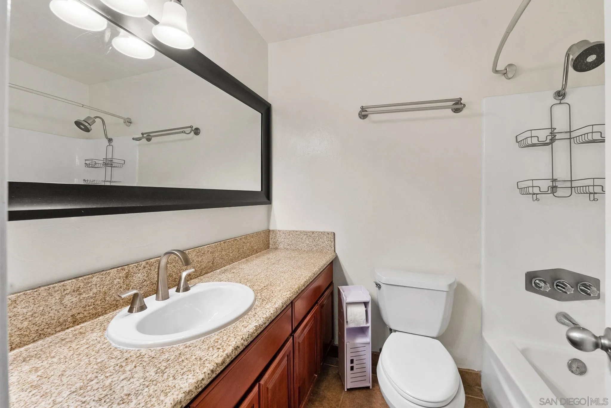 Photo #12: 250034932 Listing: Photo #12