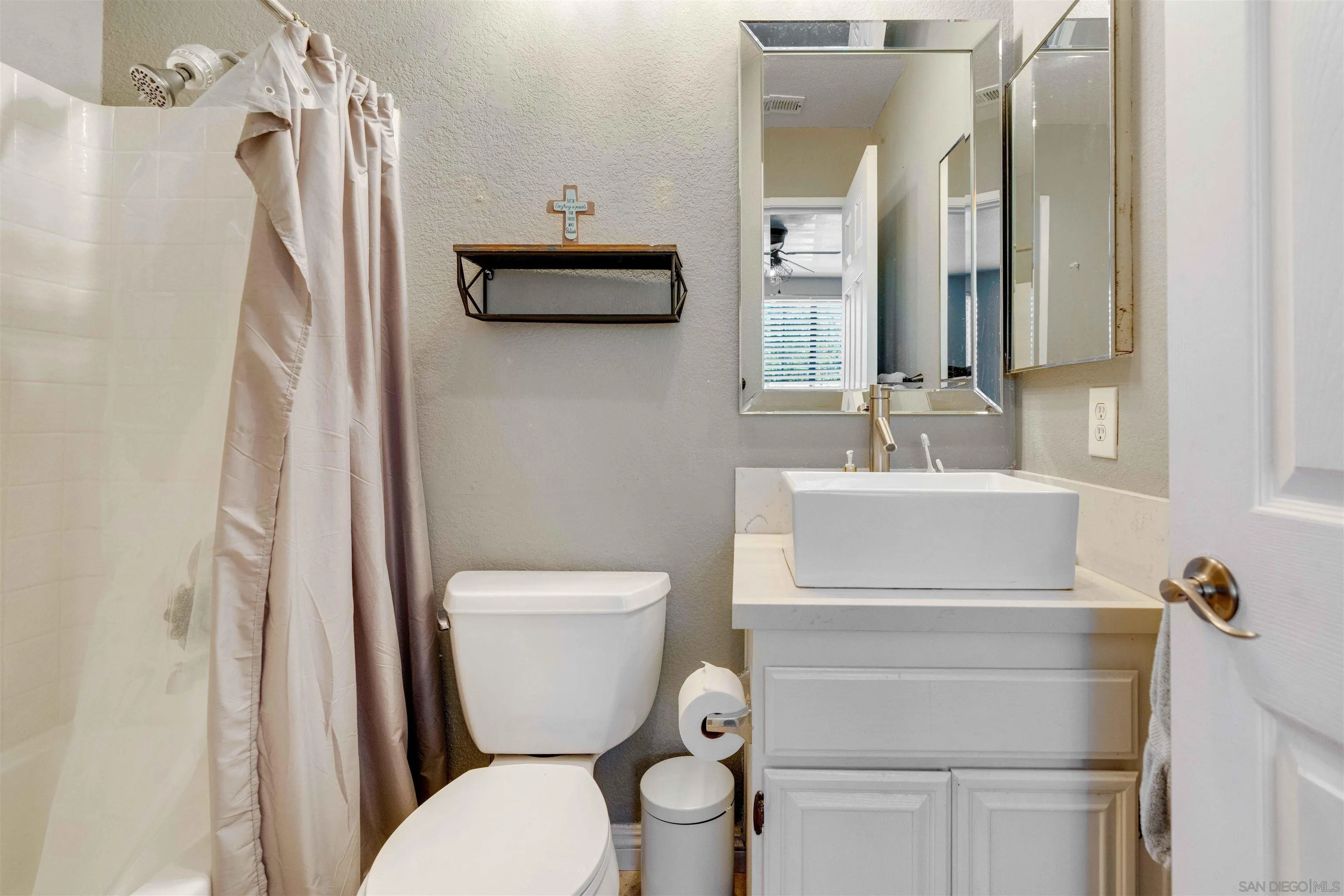 Photo #31: 250034933 Listing: Photo #31