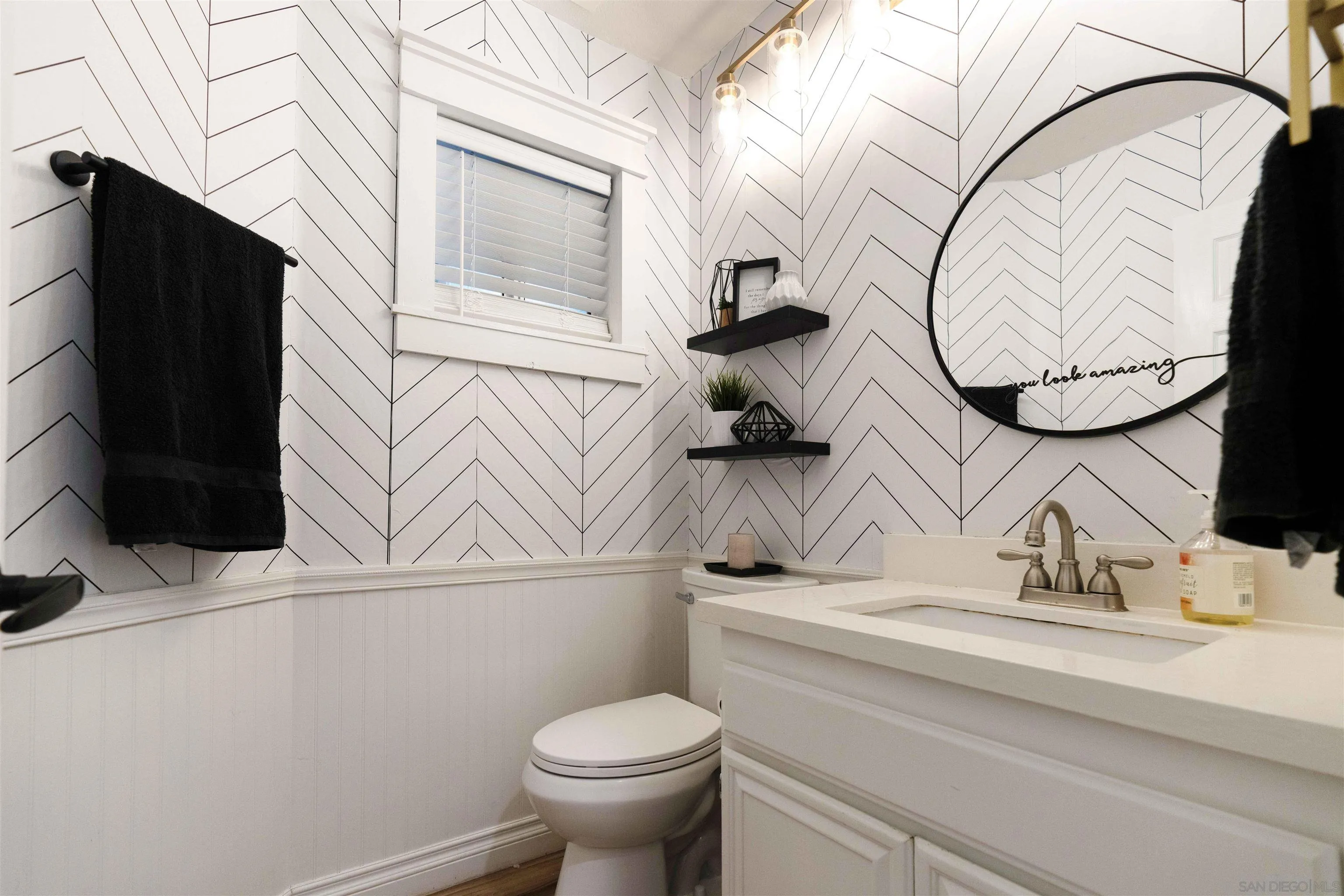 Photo #17: 250034933 Listing: Photo #17
