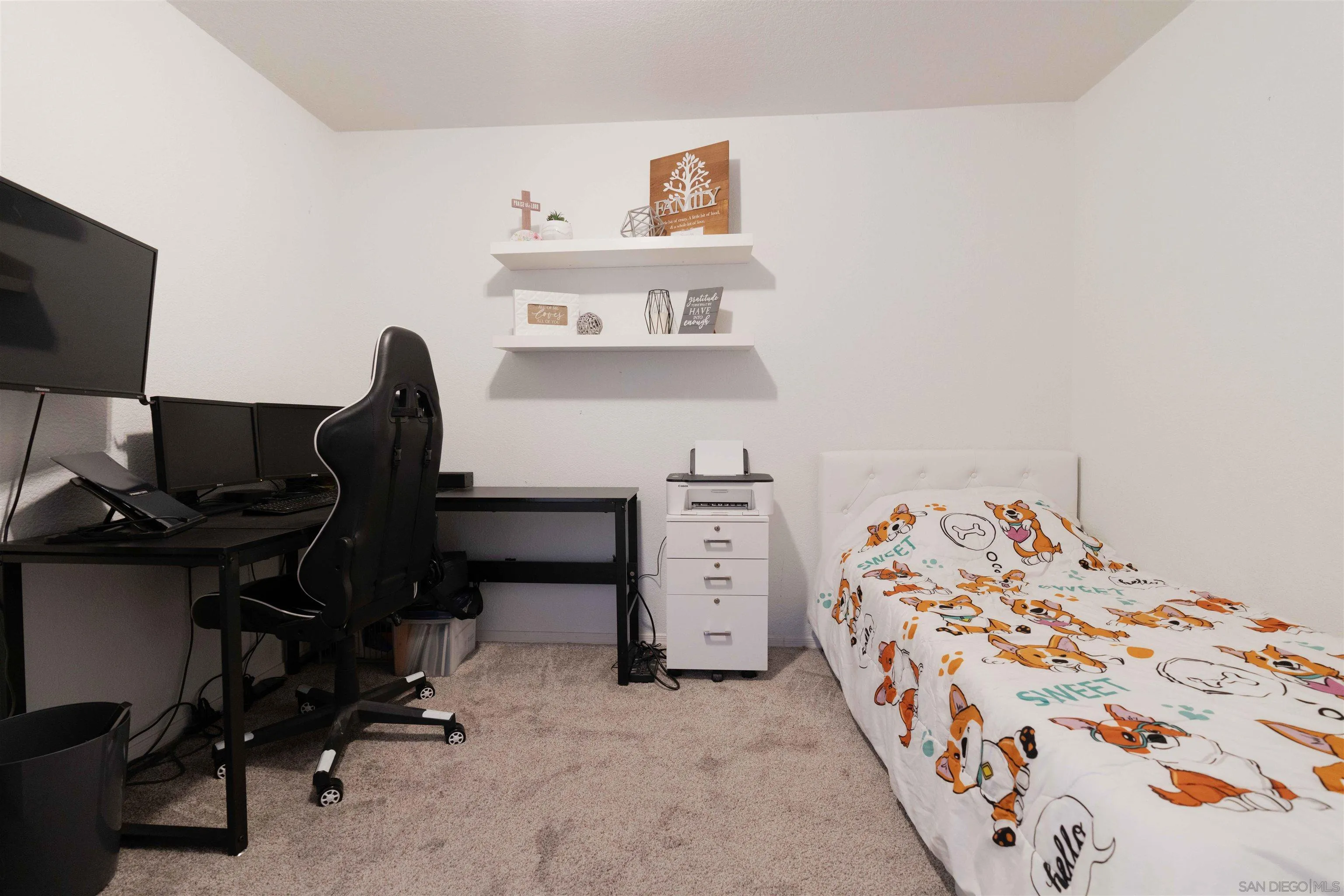 Photo #33: 250034933 Listing: Photo #33