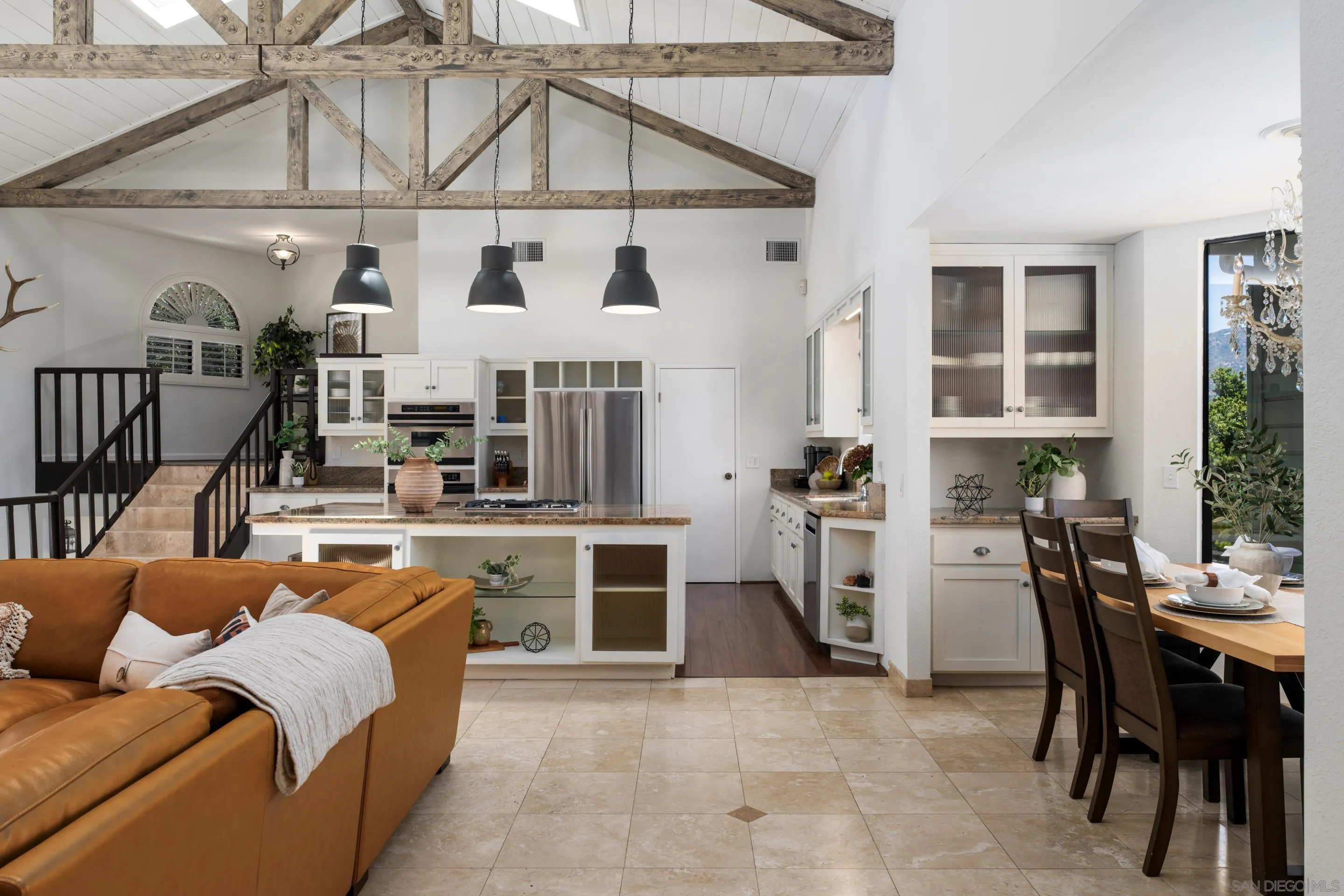 https://cdn.realtyfeed.com/cdn/127/250034940/105012614e24c27a38a1d665e0e3da4b.webp