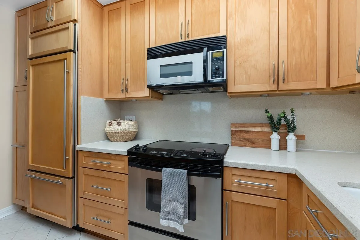 Photo #6: 250034943 Listing 