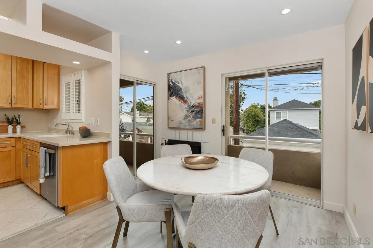 Photo #3: 250034943 Listing 