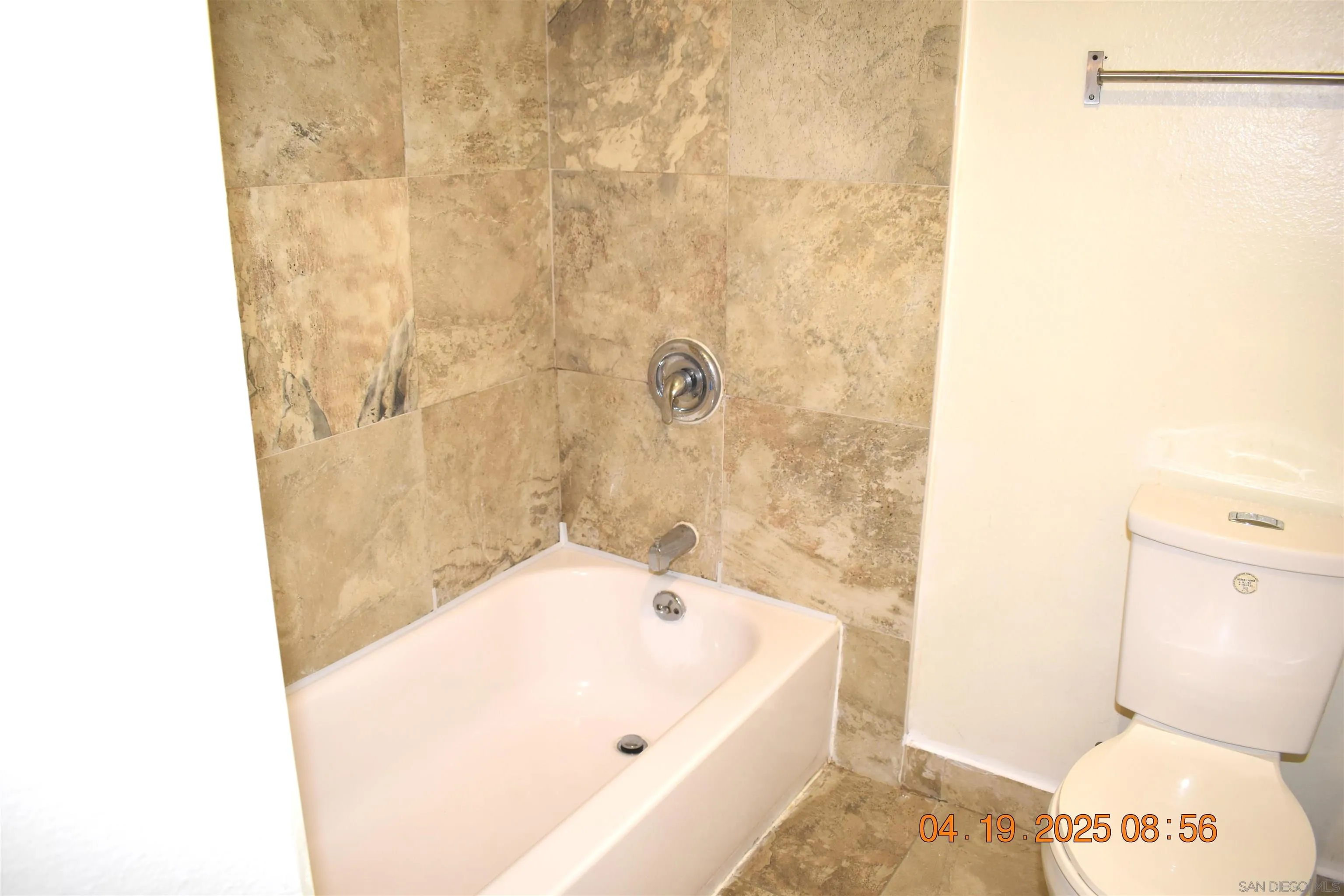 Photo #11: 250034948 Listing: Photo #11